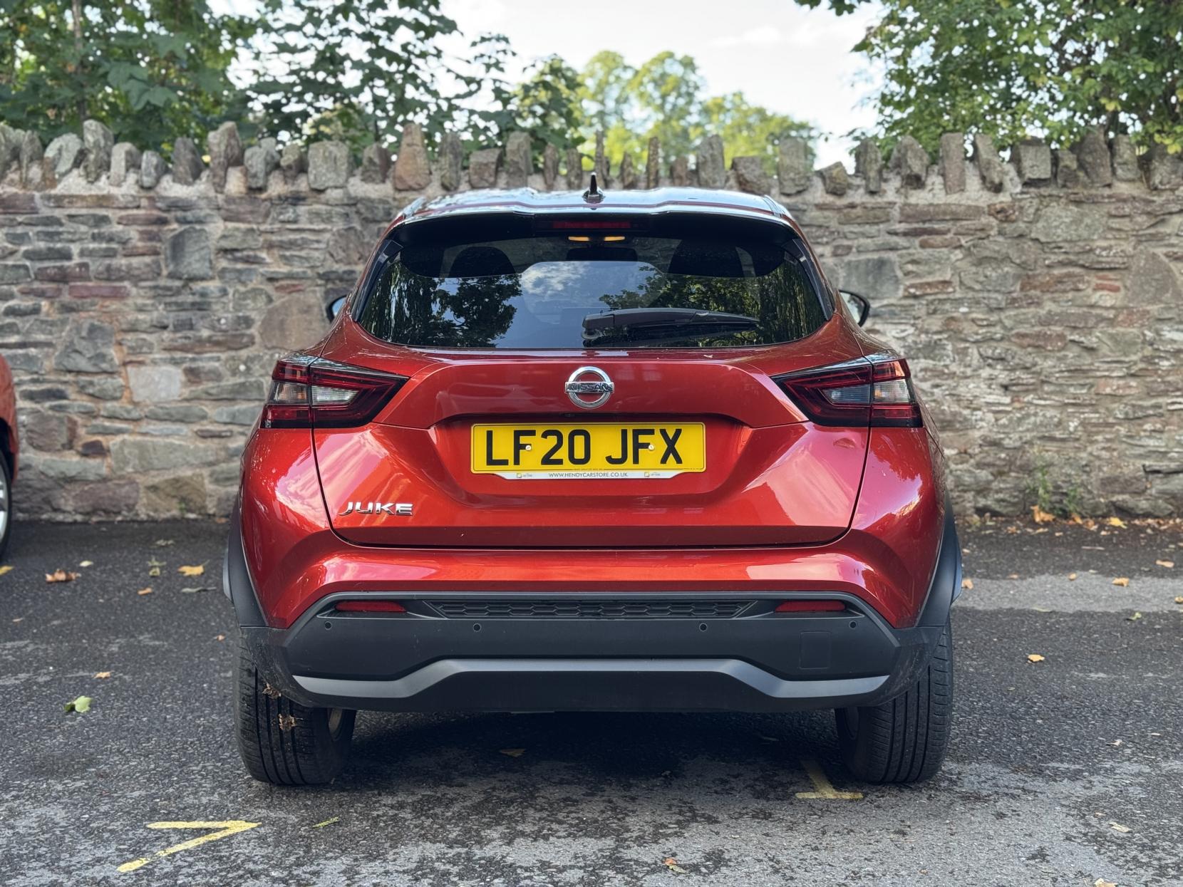 Nissan Juke 1.0 DIG-T N-Connecta SUV 5dr Petrol DCT Auto Euro 6 (s/s) (117 ps)