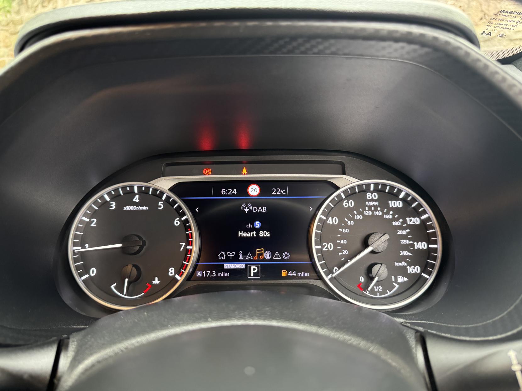 Nissan Juke 1.0 DIG-T N-Connecta SUV 5dr Petrol DCT Auto Euro 6 (s/s) (117 ps)