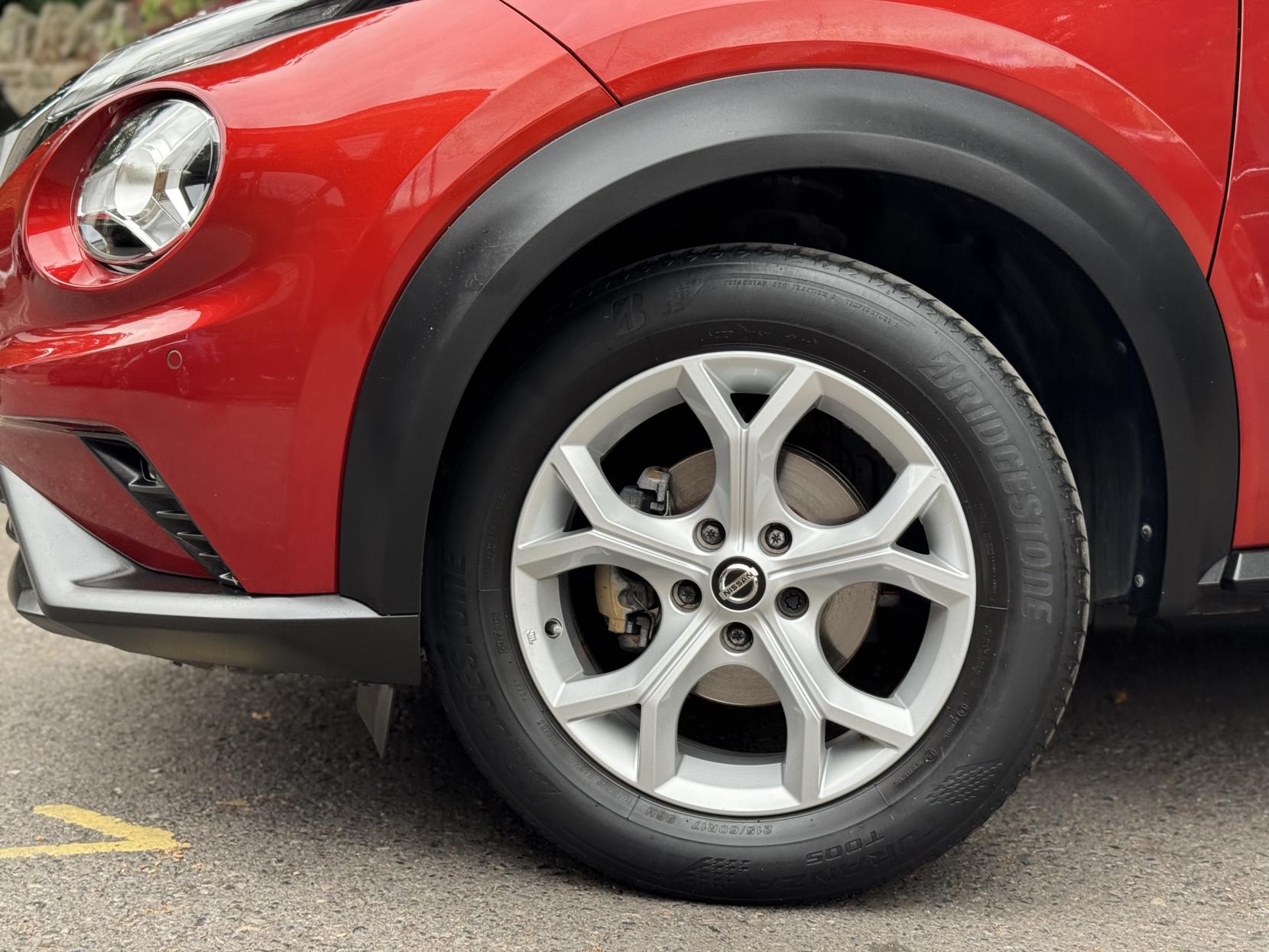 Nissan Juke 1.0 DIG-T N-Connecta SUV 5dr Petrol DCT Auto Euro 6 (s/s) (117 ps)