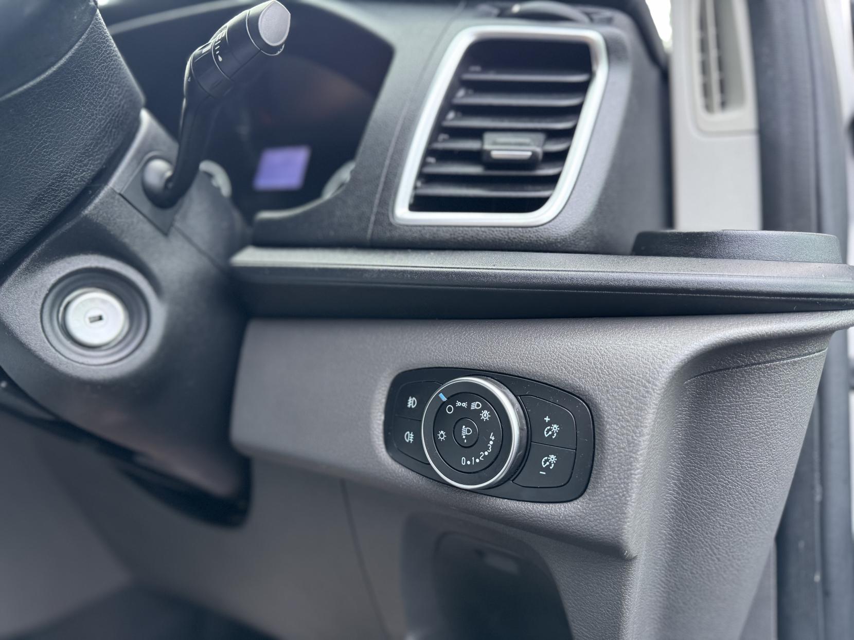 Ford Transit Custom 2.0 280 EcoBlue Limited Panel Van 5dr Diesel Manual L1 H1 Euro 6 (s/s) (130 ps)