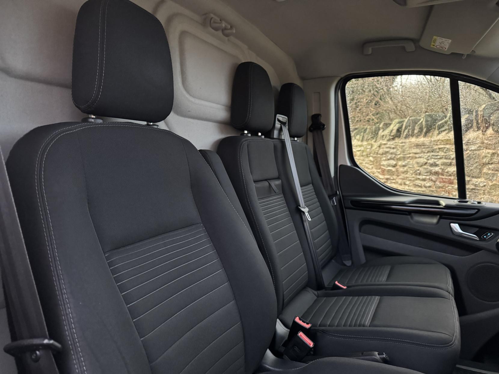 Ford Transit Custom 2.0 280 EcoBlue Limited Panel Van 5dr Diesel Manual L1 H1 Euro 6 (s/s) (130 ps)