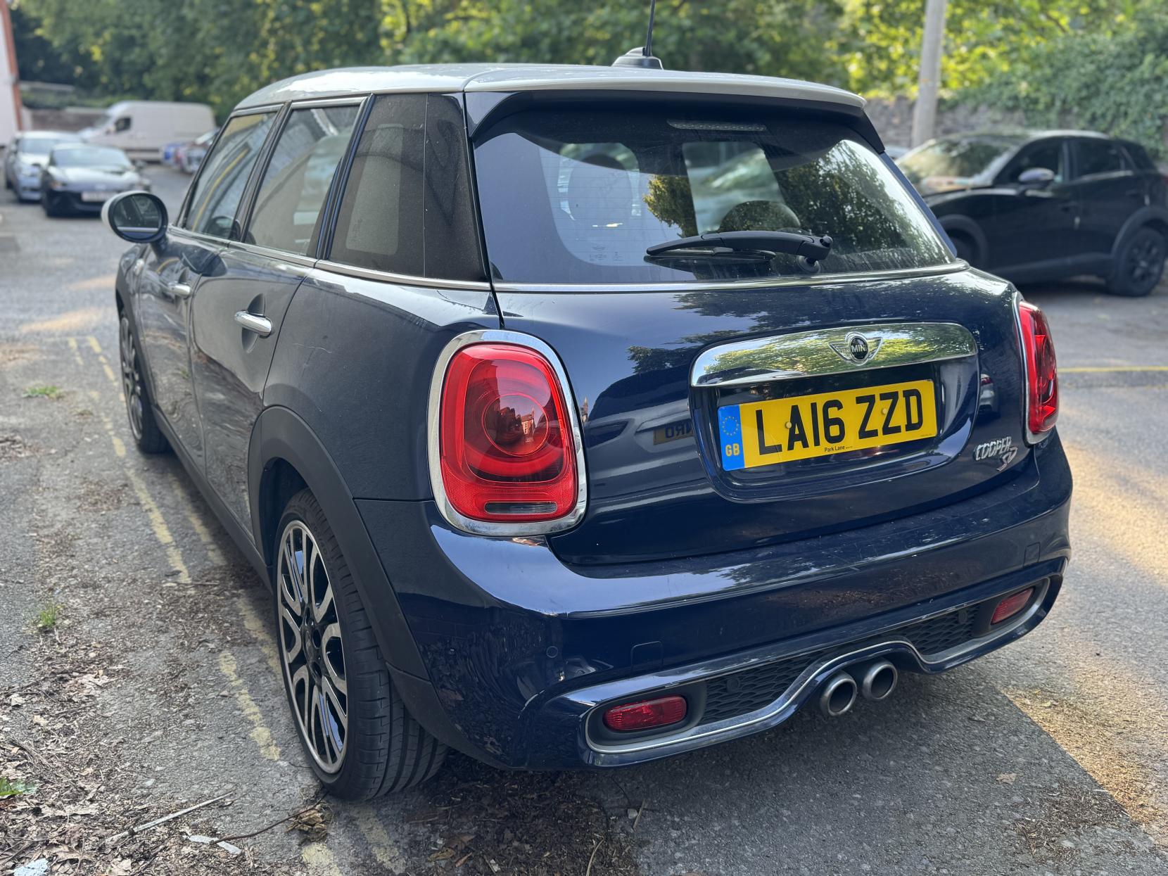 MINI Hatch 2.0 Cooper SD Hatchback 5dr Diesel Manual Euro 6 (s/s) (170 ps)