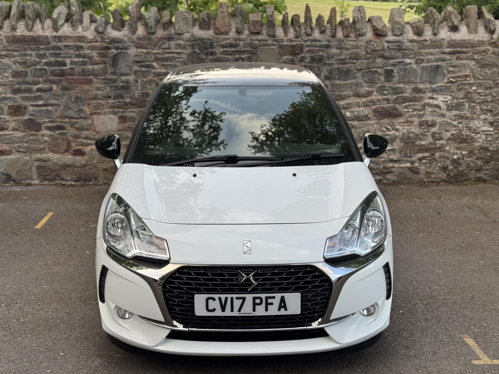 DS AUTOMOBILES DS 3 1.2 PureTech Chic Hatchback 3dr Petrol Manual Euro 6 (82 ps)