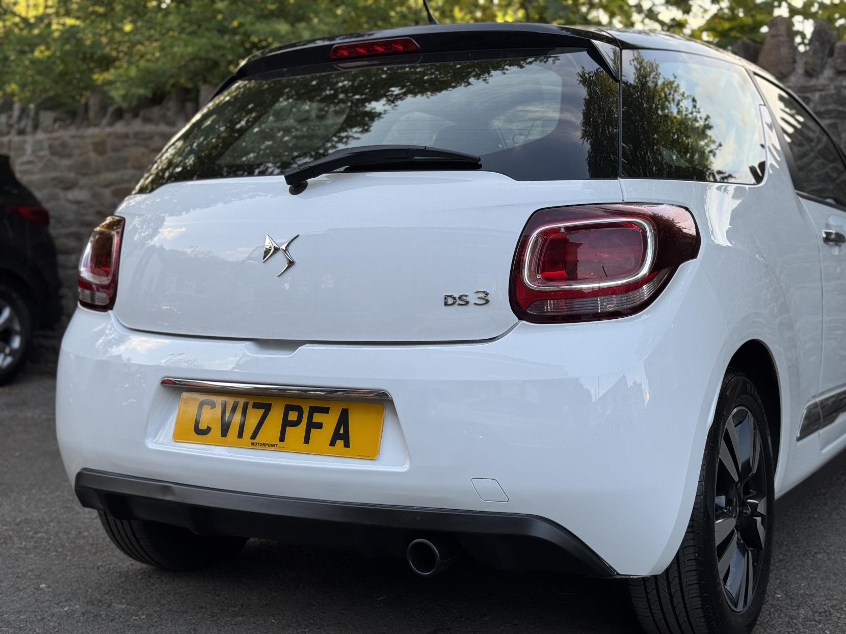 DS AUTOMOBILES DS 3 1.2 PureTech Chic Hatchback 3dr Petrol Manual Euro 6 (82 ps)