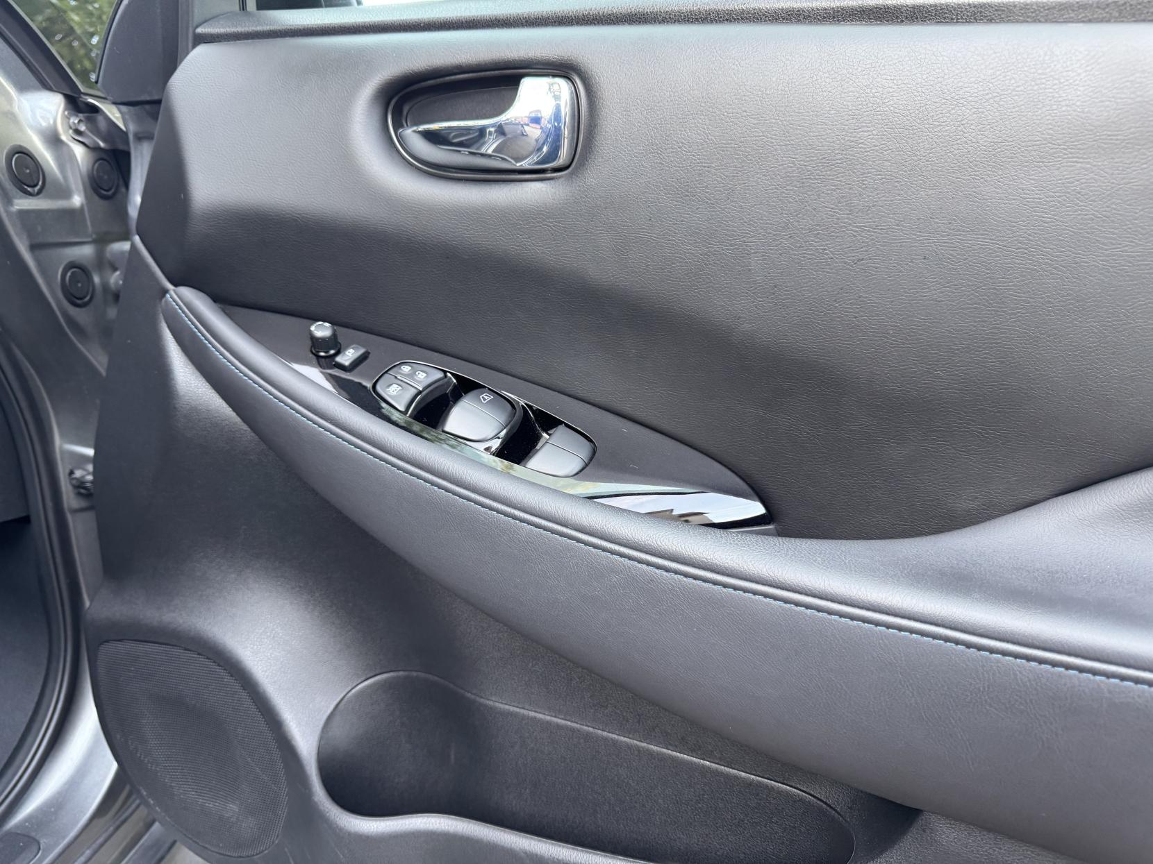 Nissan Leaf 62kWh e+ N-Connecta Hatchback 5dr Electric Auto (217 ps)