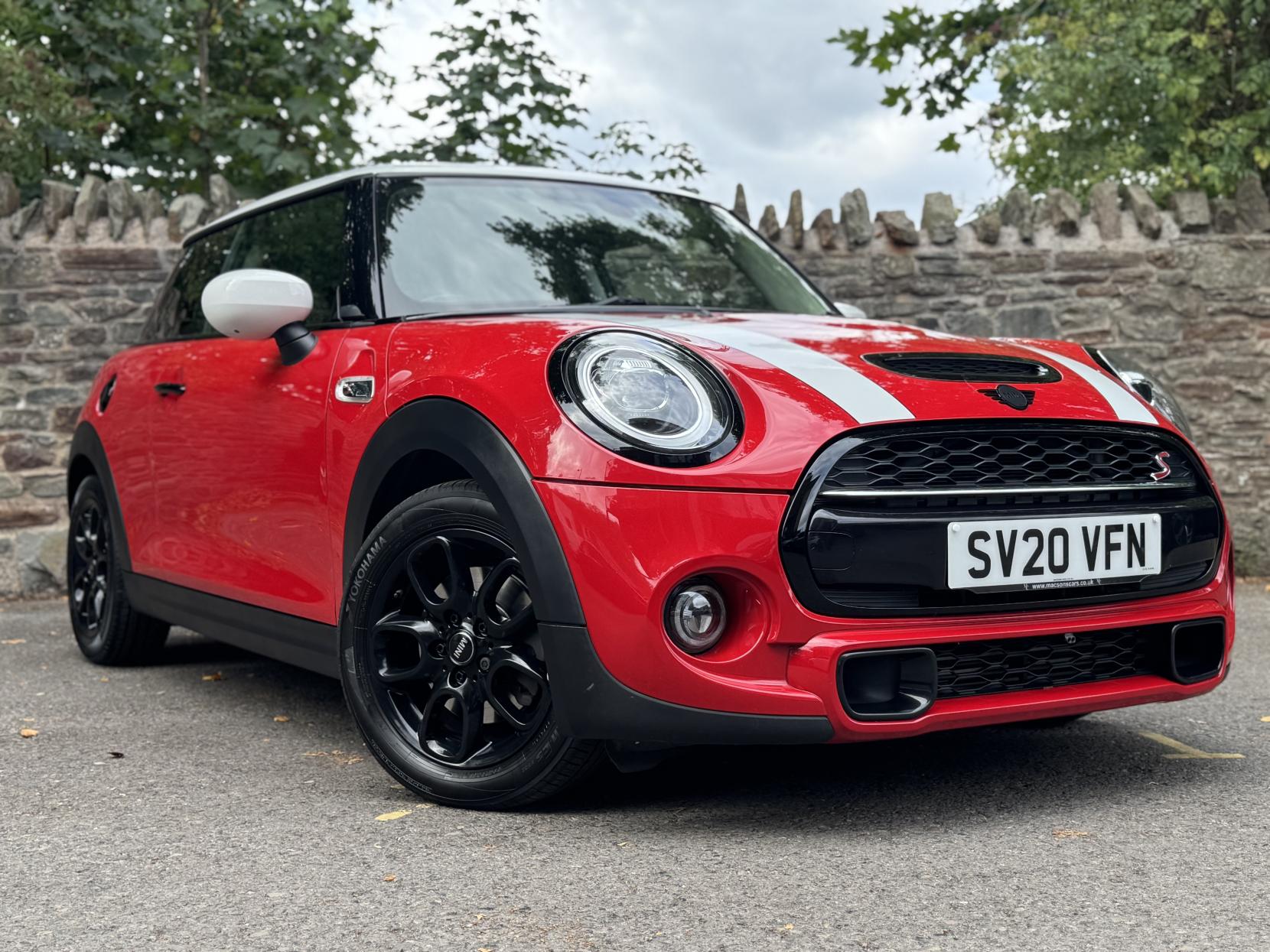 MINI Hatch 2.0 Cooper S Classic Hatchback 3dr Petrol Manual Euro 6 (s/s) (192 ps)
