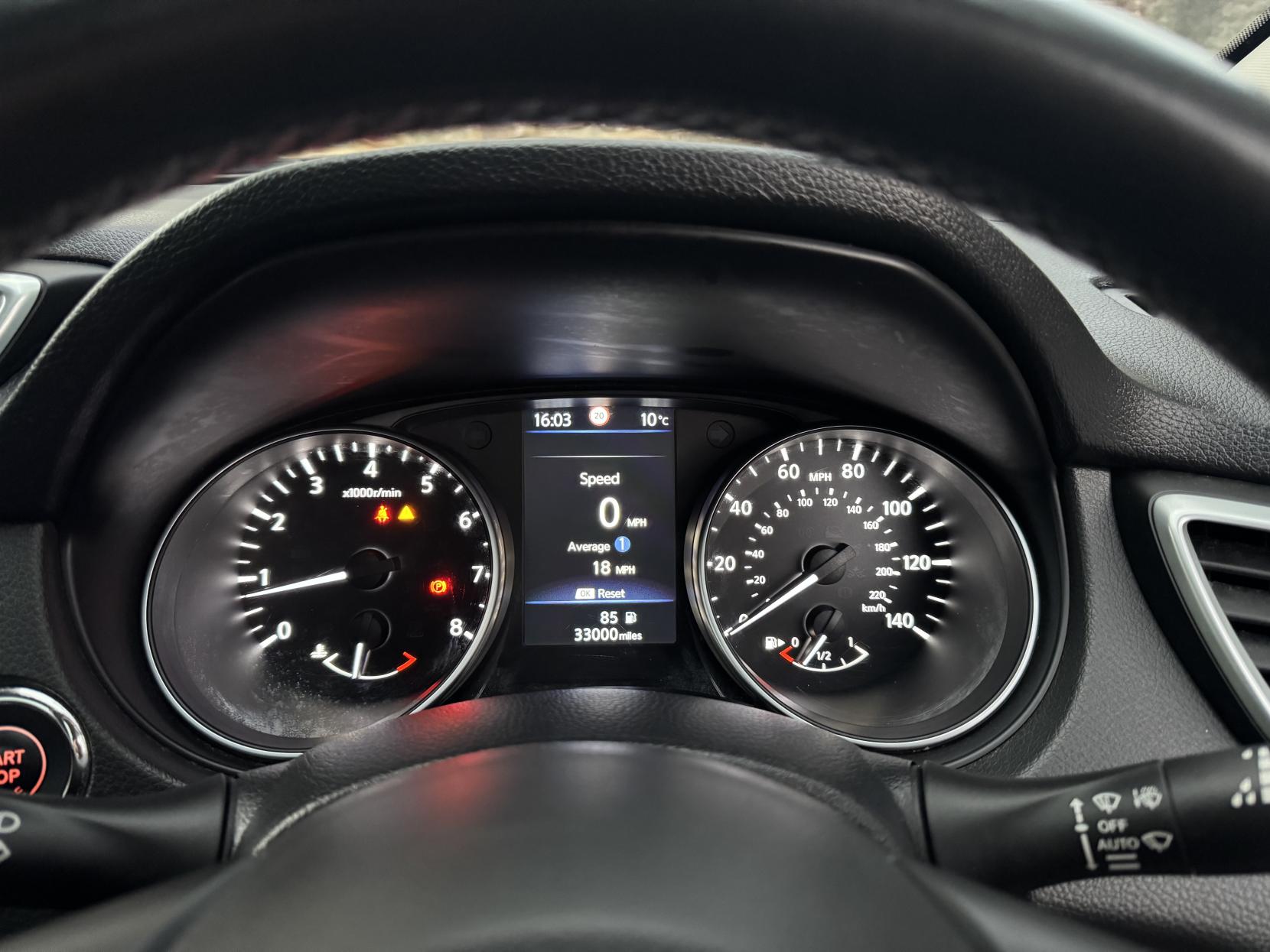 Nissan Qashqai 1.3 DIG-T N-Connecta SUV 5dr Petrol Manual Euro 6 (s/s) (140 ps)