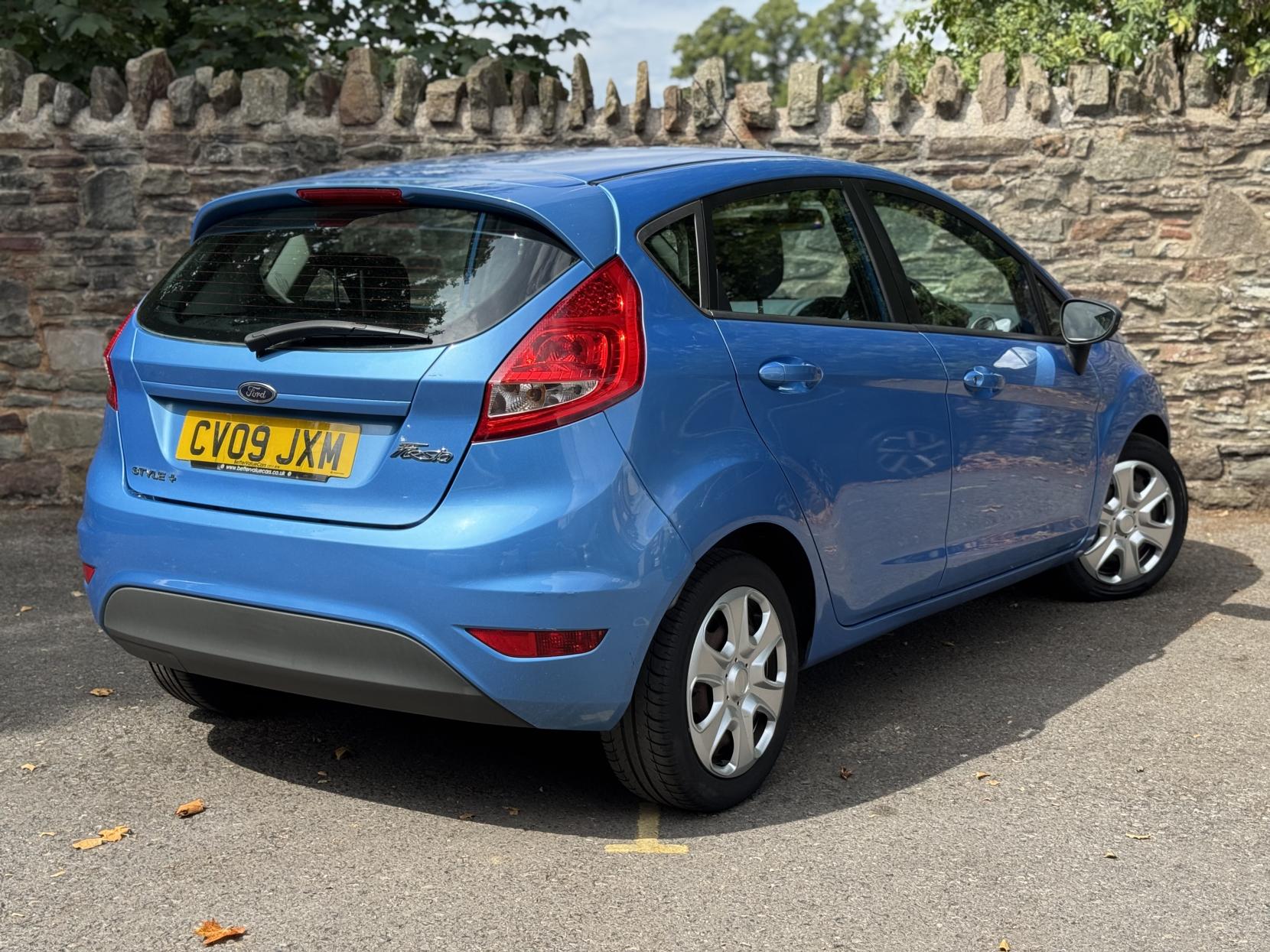 Ford Fiesta 1.25 Style + Hatchback 5dr Petrol Manual (133 g/km, 81 bhp)