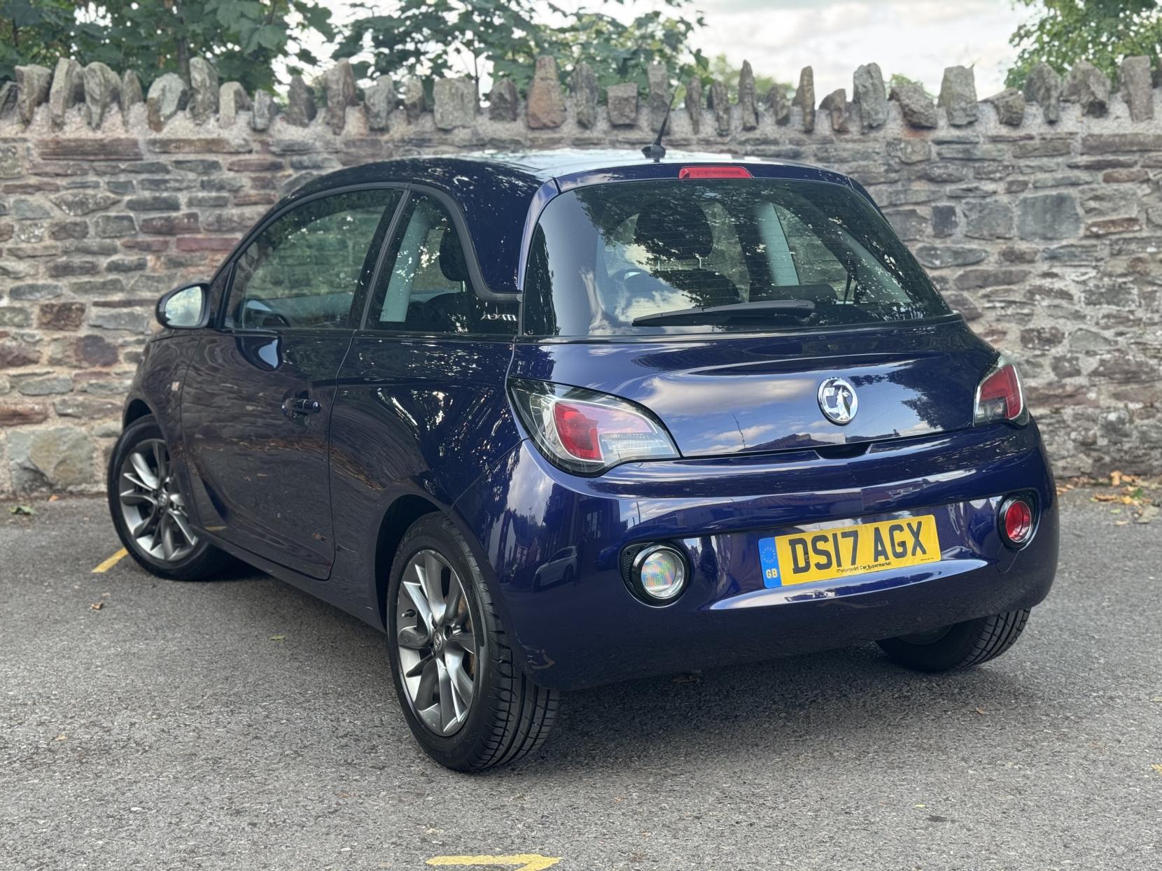 Vauxhall ADAM 1.4i JAM Hatchback 3dr Petrol Manual Euro 6 (87 ps)