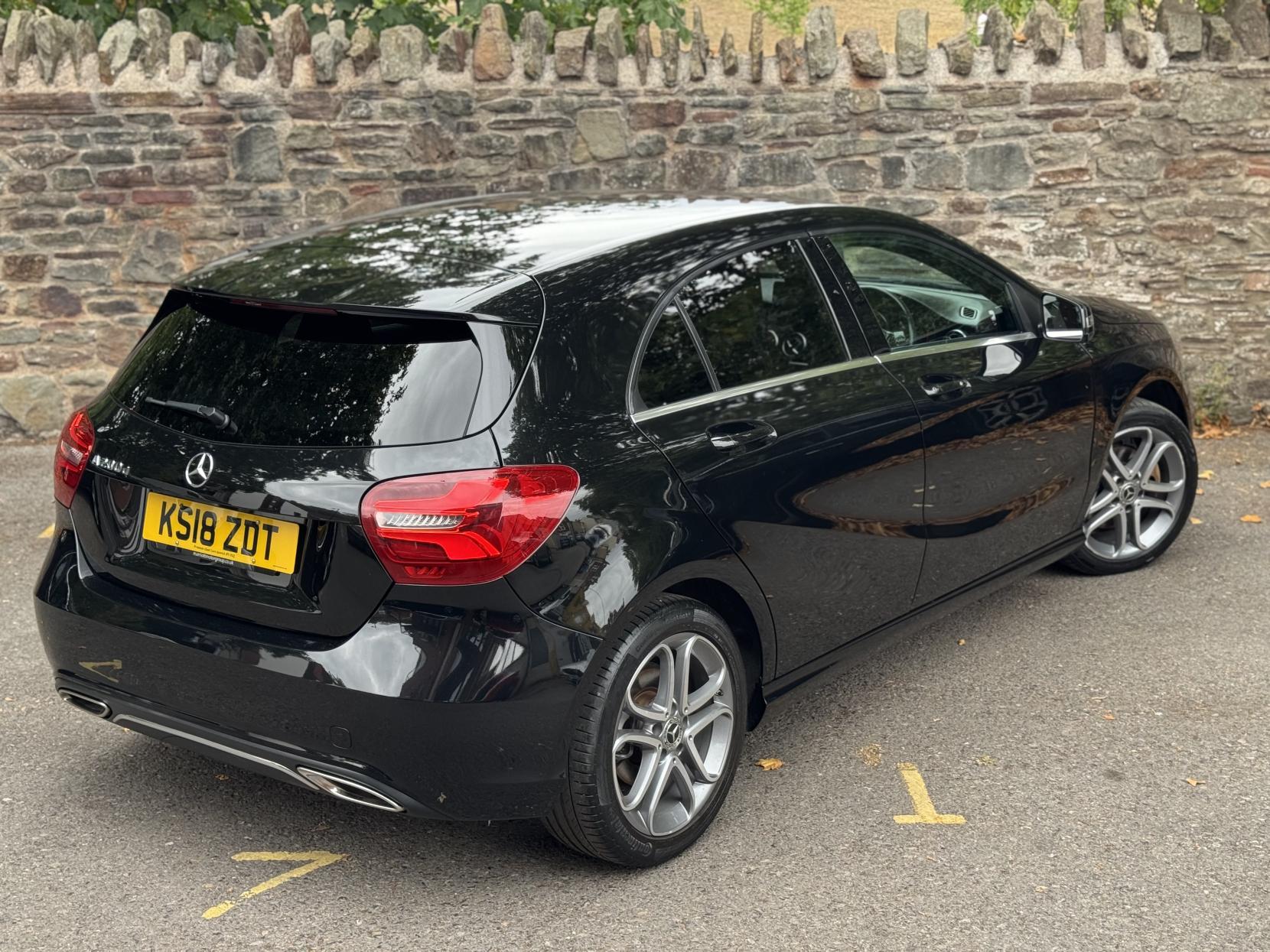 Mercedes-Benz A Class 2.1 A200d Sport Edition Hatchback 5dr Diesel Manual Euro 6 (s/s) (136 ps)
