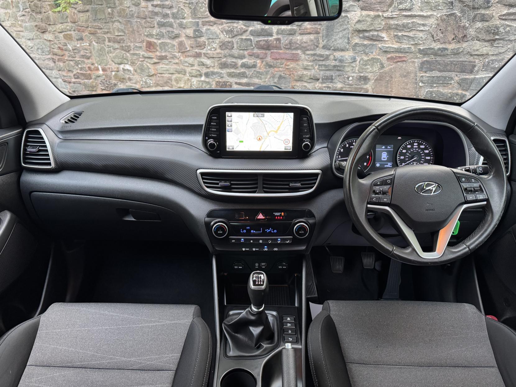Hyundai TUCSON 1.6 GDi SE Nav SUV 5dr Petrol Manual Euro 6 (s/s) (132 ps)