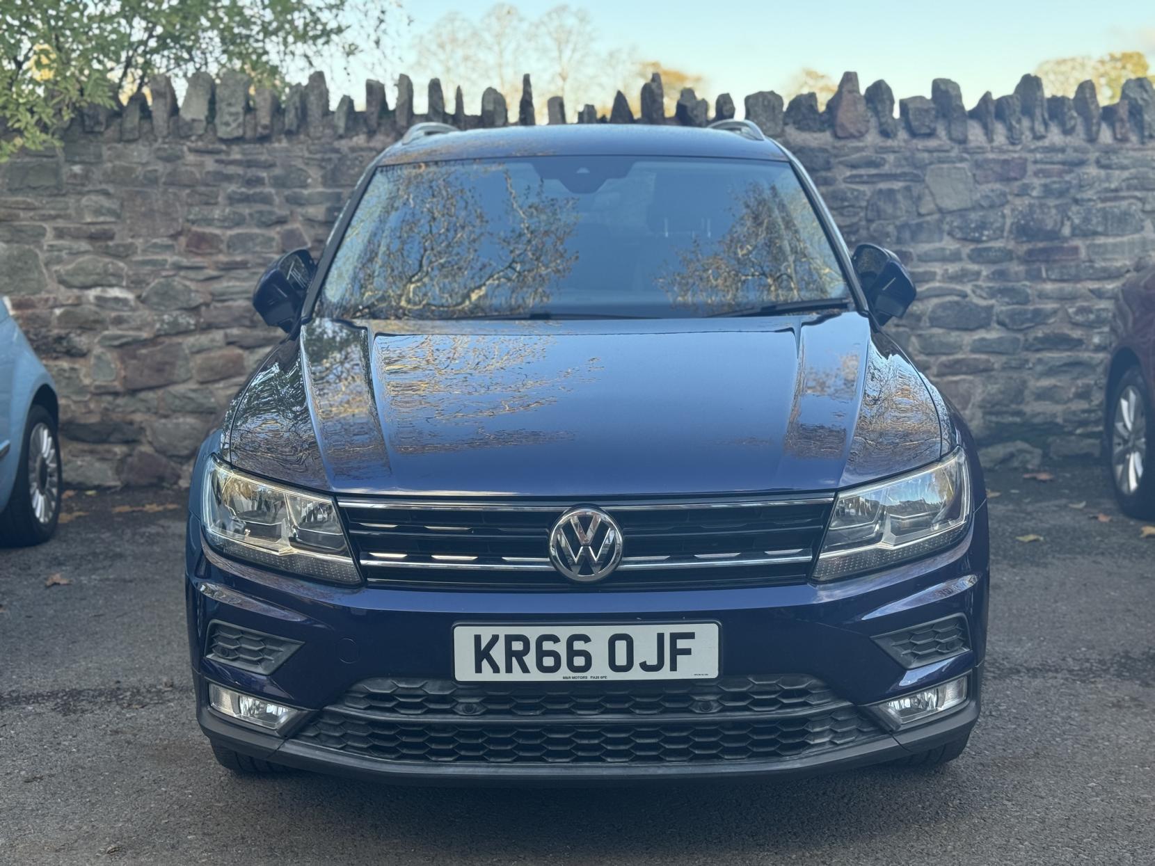 Volkswagen Tiguan 2.0 TDI BlueMotion Tech SE Navigation SUV 5dr Diesel DSG 4Motion Euro 6 (s/s) (150 ps)