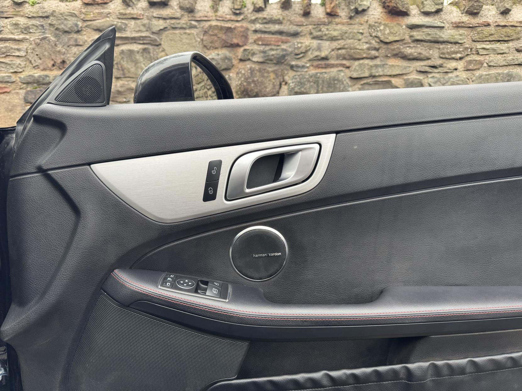 Mercedes-Benz SLK 2.0 SLK200 AMG Sport Convertible 2dr Petrol Manual Euro 6 (s/s) (184 ps)