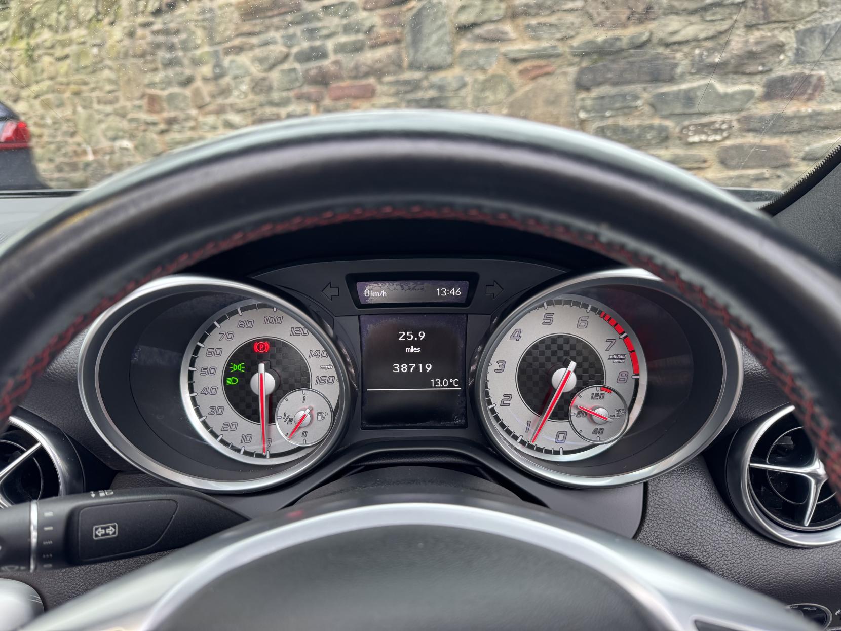 Mercedes-Benz SLK 2.0 SLK200 AMG Sport Convertible 2dr Petrol Manual Euro 6 (s/s) (184 ps)