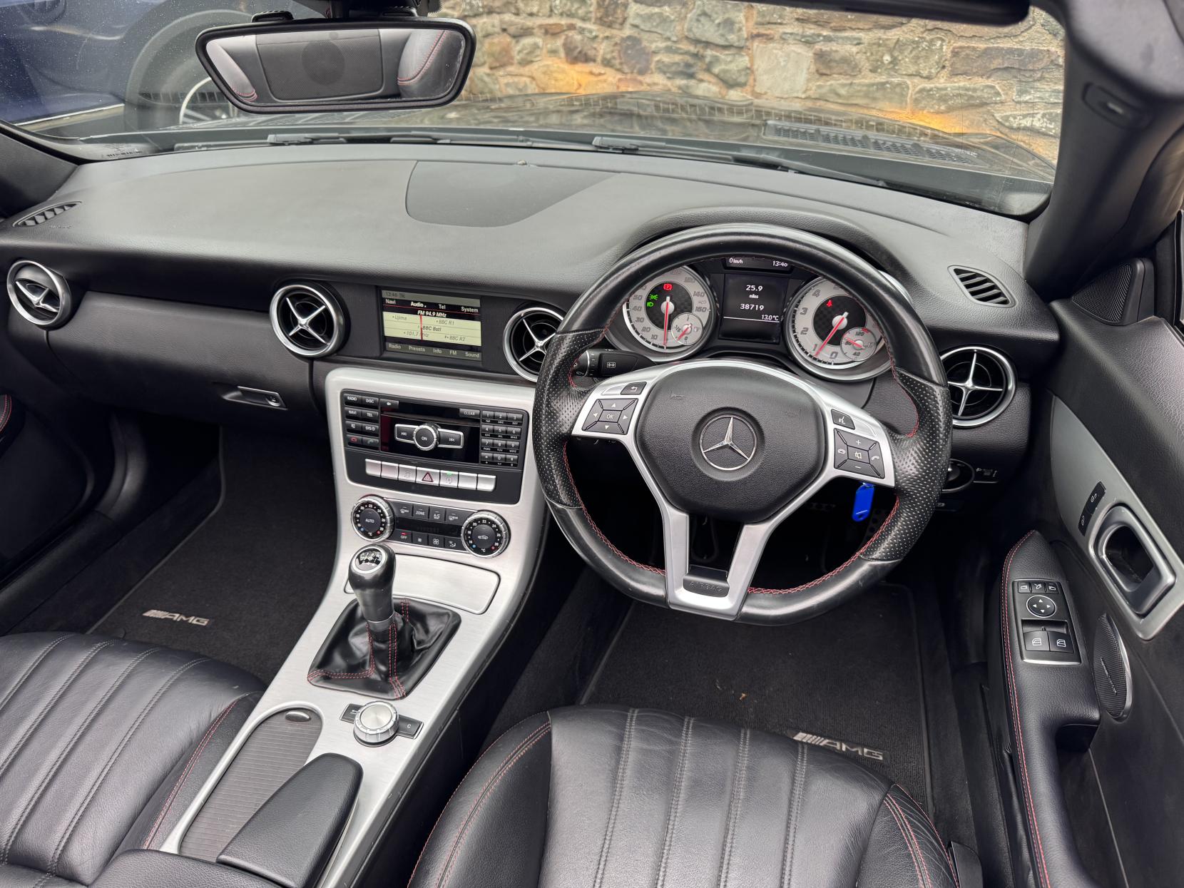 Mercedes-Benz SLK 2.0 SLK200 AMG Sport Convertible 2dr Petrol Manual Euro 6 (s/s) (184 ps)