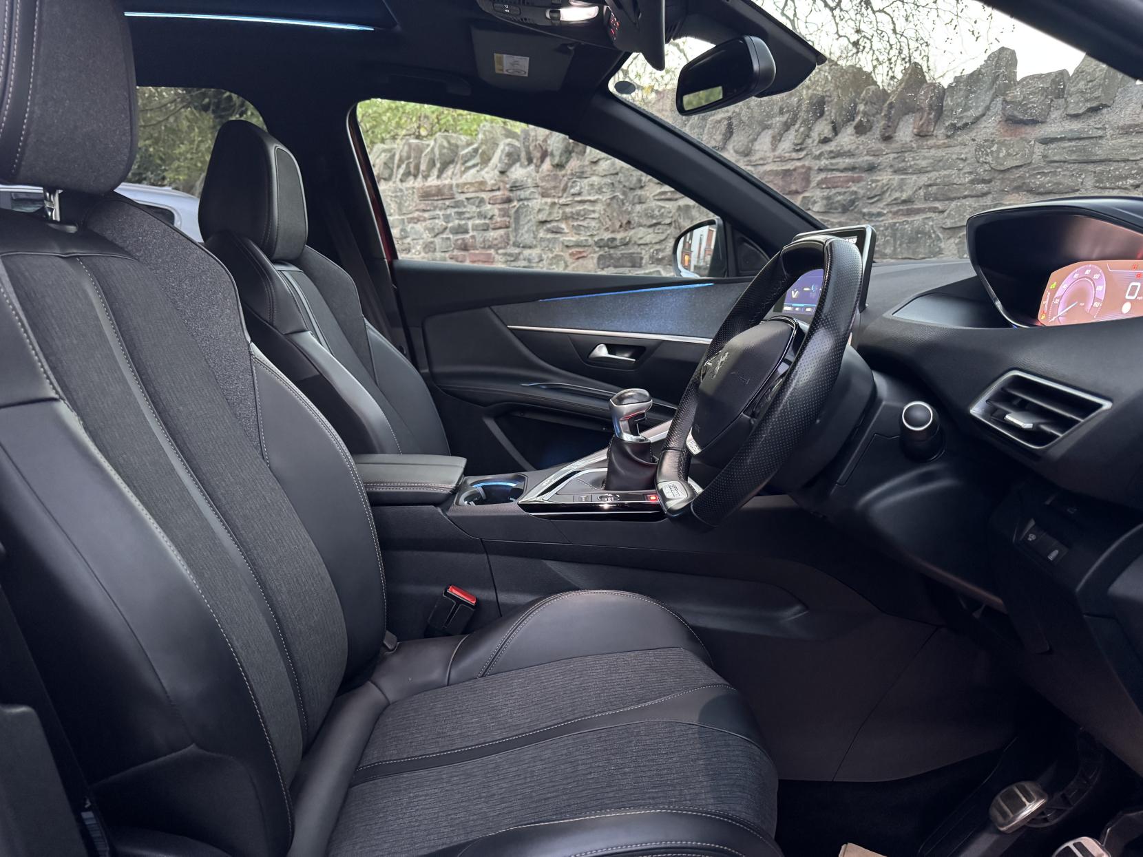 Peugeot 3008 1.2 PureTech GT Line SUV 5dr Petrol Manual Euro 6 (s/s) (130 ps)