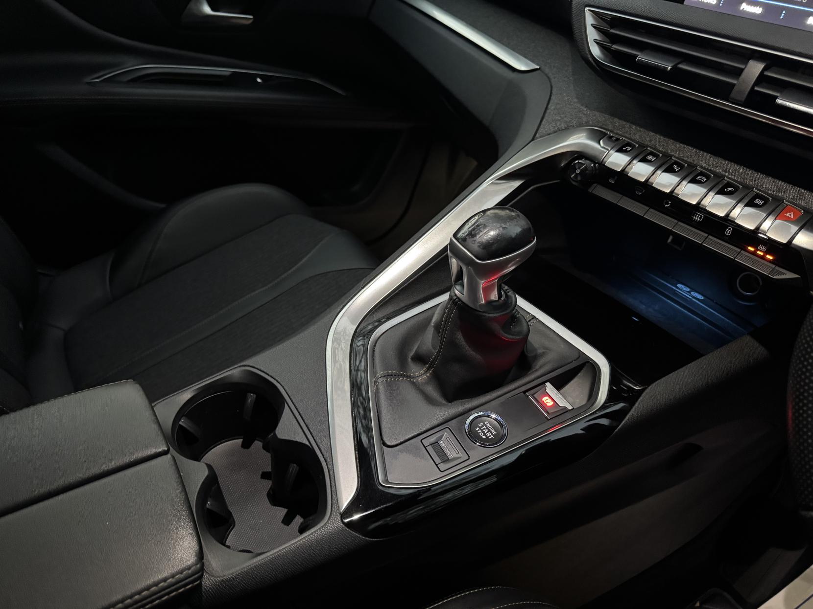 Peugeot 3008 1.2 PureTech GT Line SUV 5dr Petrol Manual Euro 6 (s/s) (130 ps)