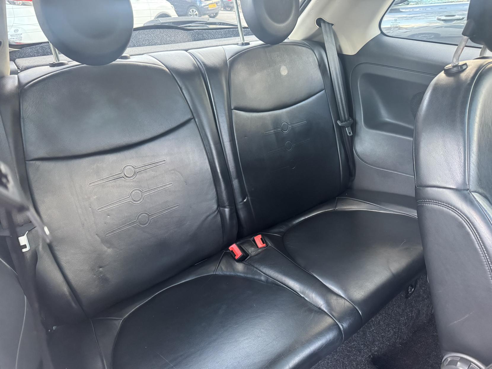 Fiat 500 1.2 Lounge Hatchback 3dr Petrol Manual Euro 5 (s/s) (69 bhp)