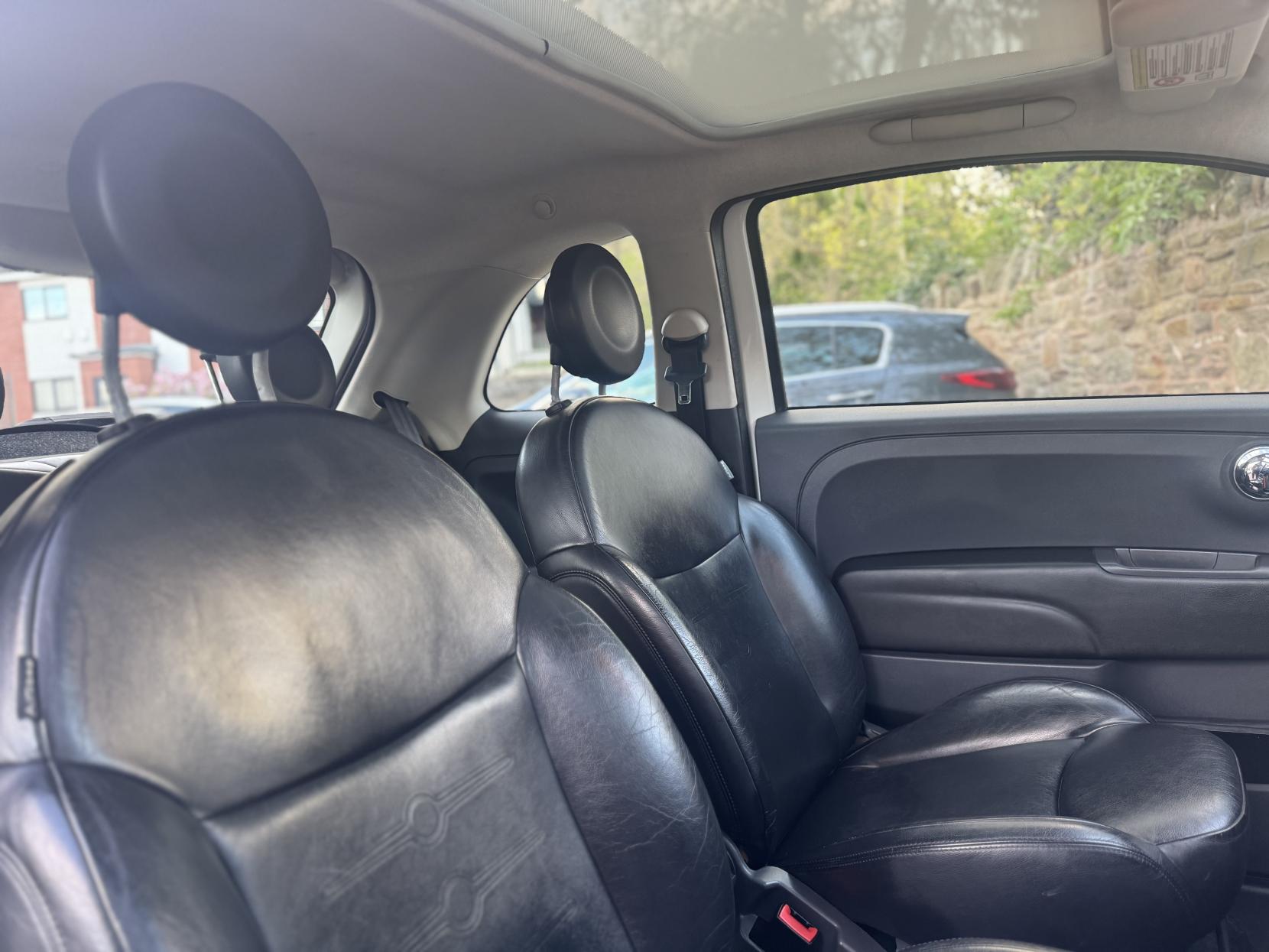 Fiat 500 1.2 Lounge Hatchback 3dr Petrol Manual Euro 5 (s/s) (69 bhp)