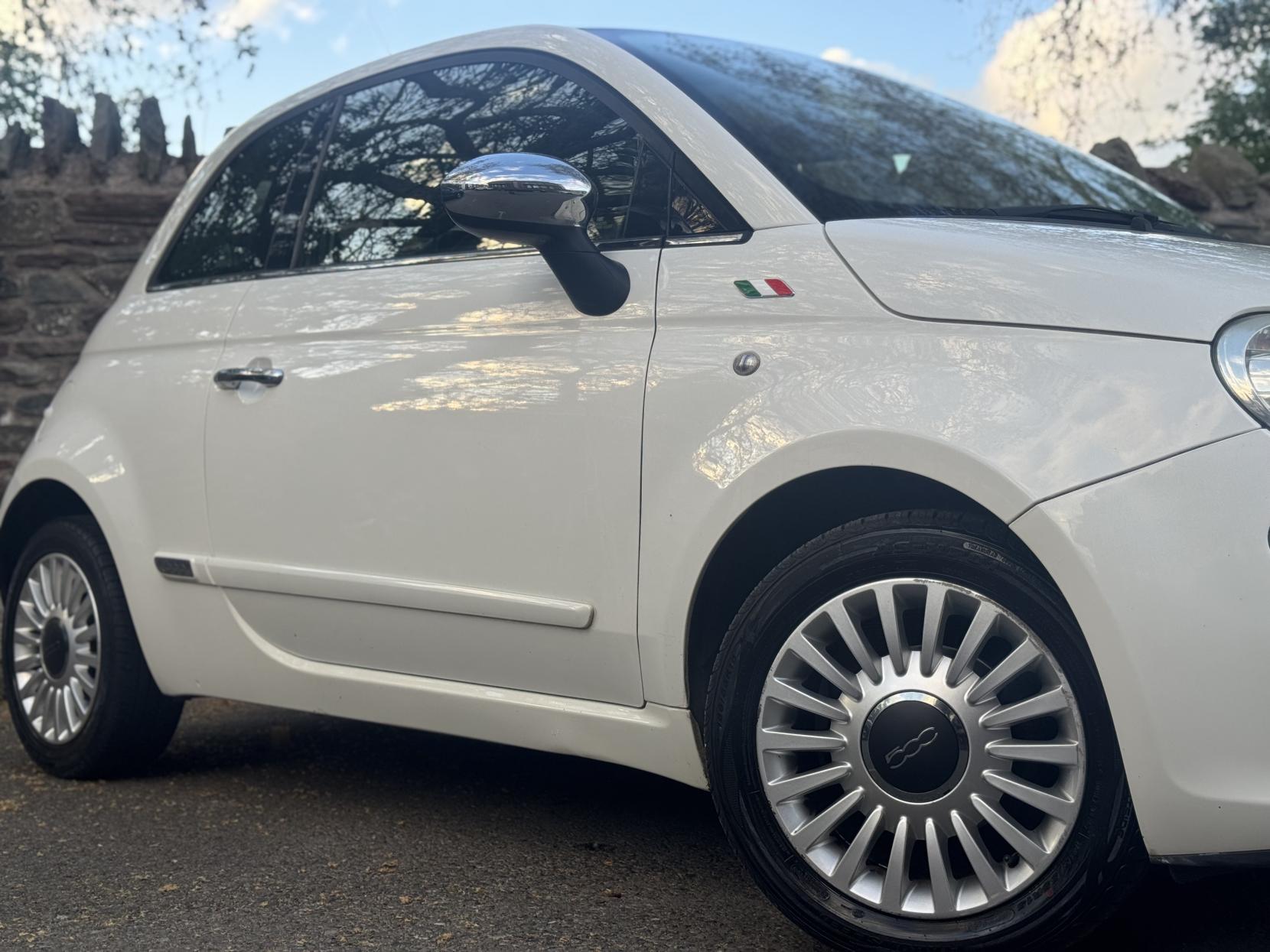 Fiat 500 1.2 Lounge Hatchback 3dr Petrol Manual Euro 5 (s/s) (69 bhp)