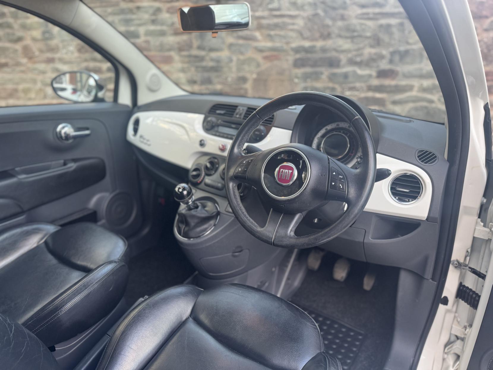 Fiat 500 1.2 Lounge Hatchback 3dr Petrol Manual Euro 5 (s/s) (69 bhp)