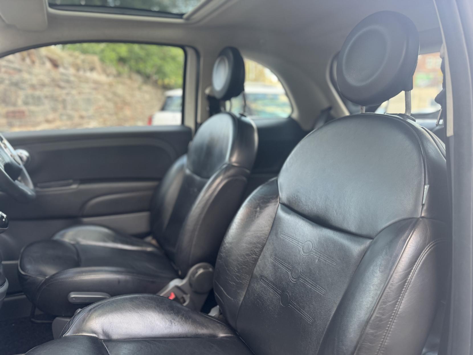 Fiat 500 1.2 Lounge Hatchback 3dr Petrol Manual Euro 5 (s/s) (69 bhp)