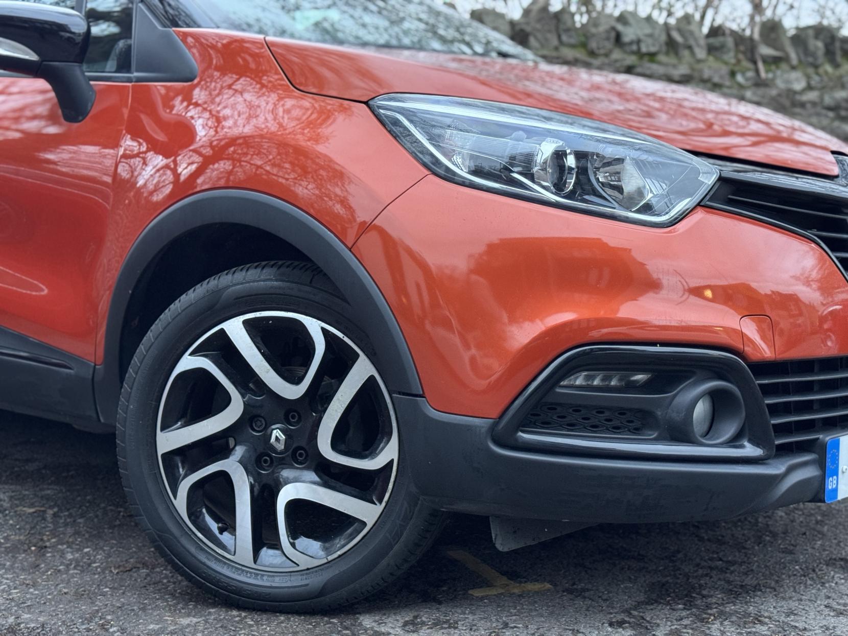 Renault Captur 0.9 TCe ENERGY Dynamique S MediaNav SUV 5dr Petrol Manual Euro 5 (s/s) (90 ps)