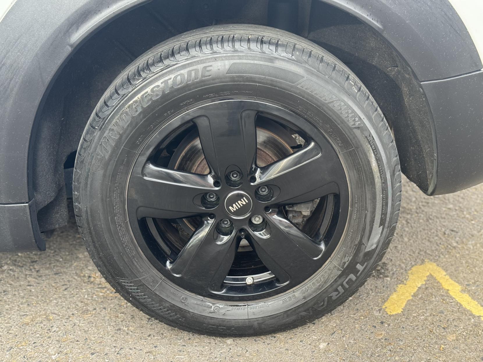 MINI Countryman 2.0 Cooper D SUV 5dr Diesel Auto Euro 6 (s/s) (150 ps)