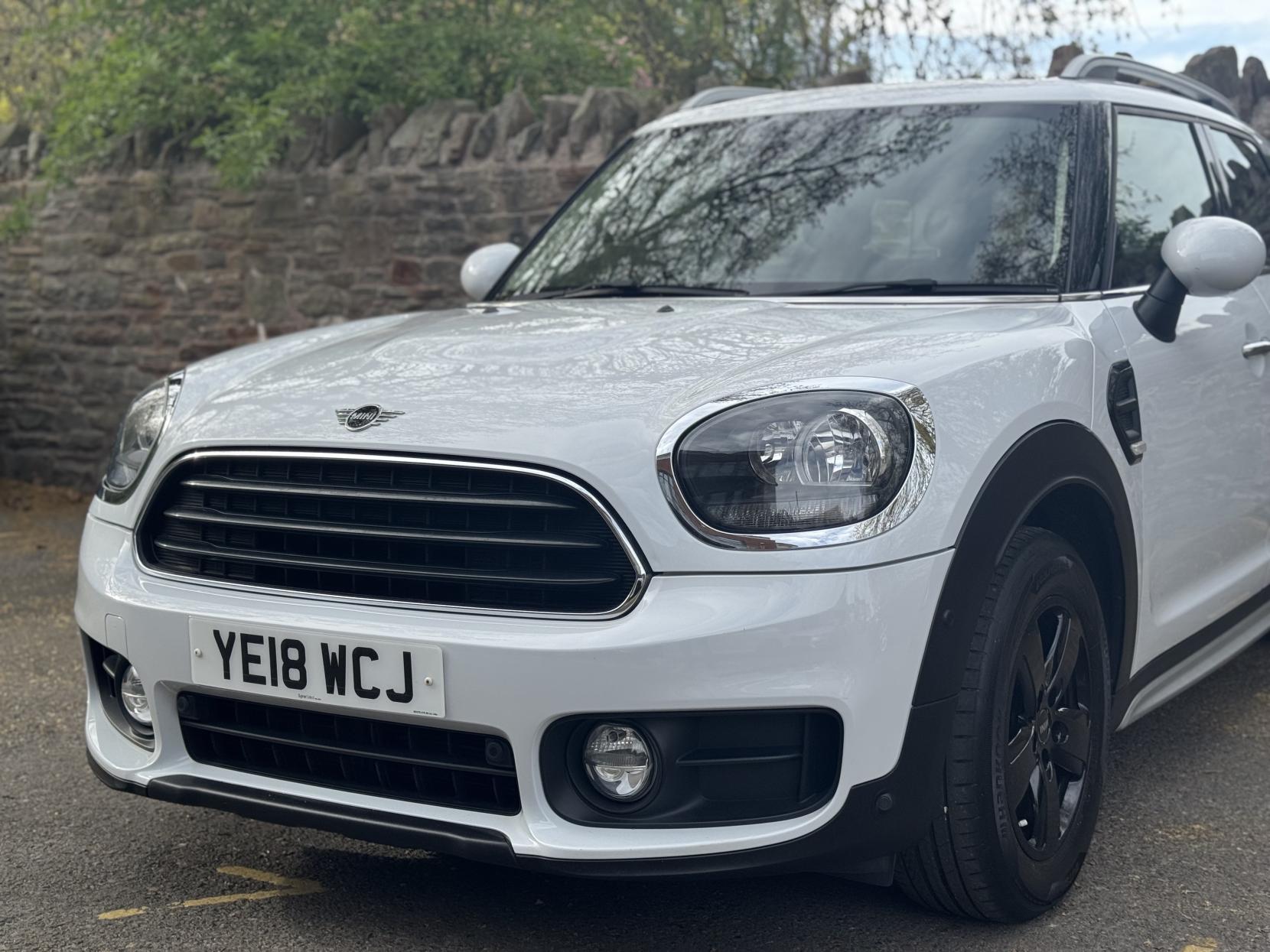 MINI Countryman 2.0 Cooper D SUV 5dr Diesel Auto Euro 6 (s/s) (150 ps)