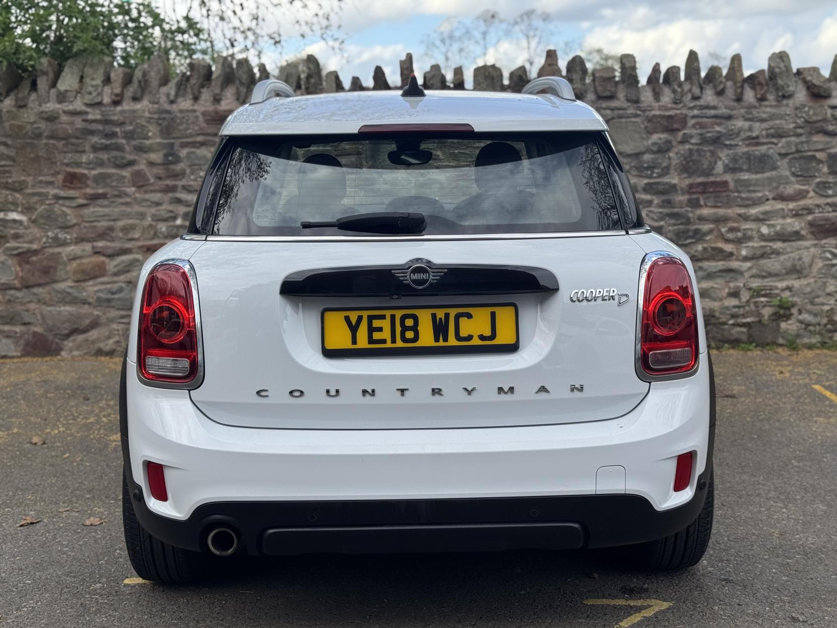 MINI Countryman 2.0 Cooper D SUV 5dr Diesel Auto Euro 6 (s/s) (150 ps)