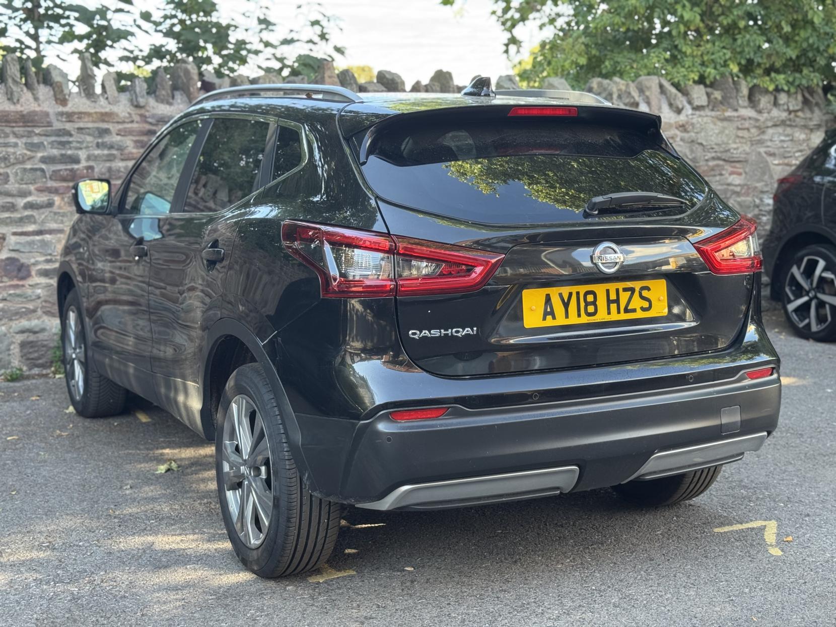Nissan Qashqai 1.2 DIG-T N-Connecta SUV 5dr Petrol Manual Euro 6 (s/s) (115 ps)