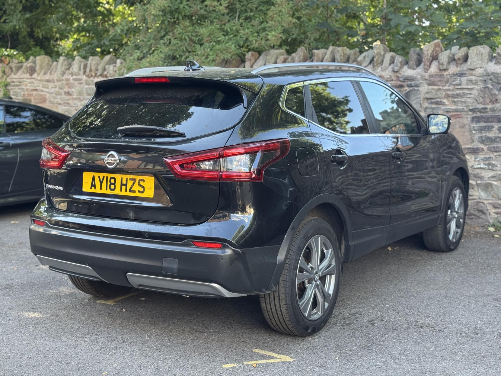 Nissan Qashqai 1.2 DIG-T N-Connecta SUV 5dr Petrol Manual Euro 6 (s/s) (115 ps)