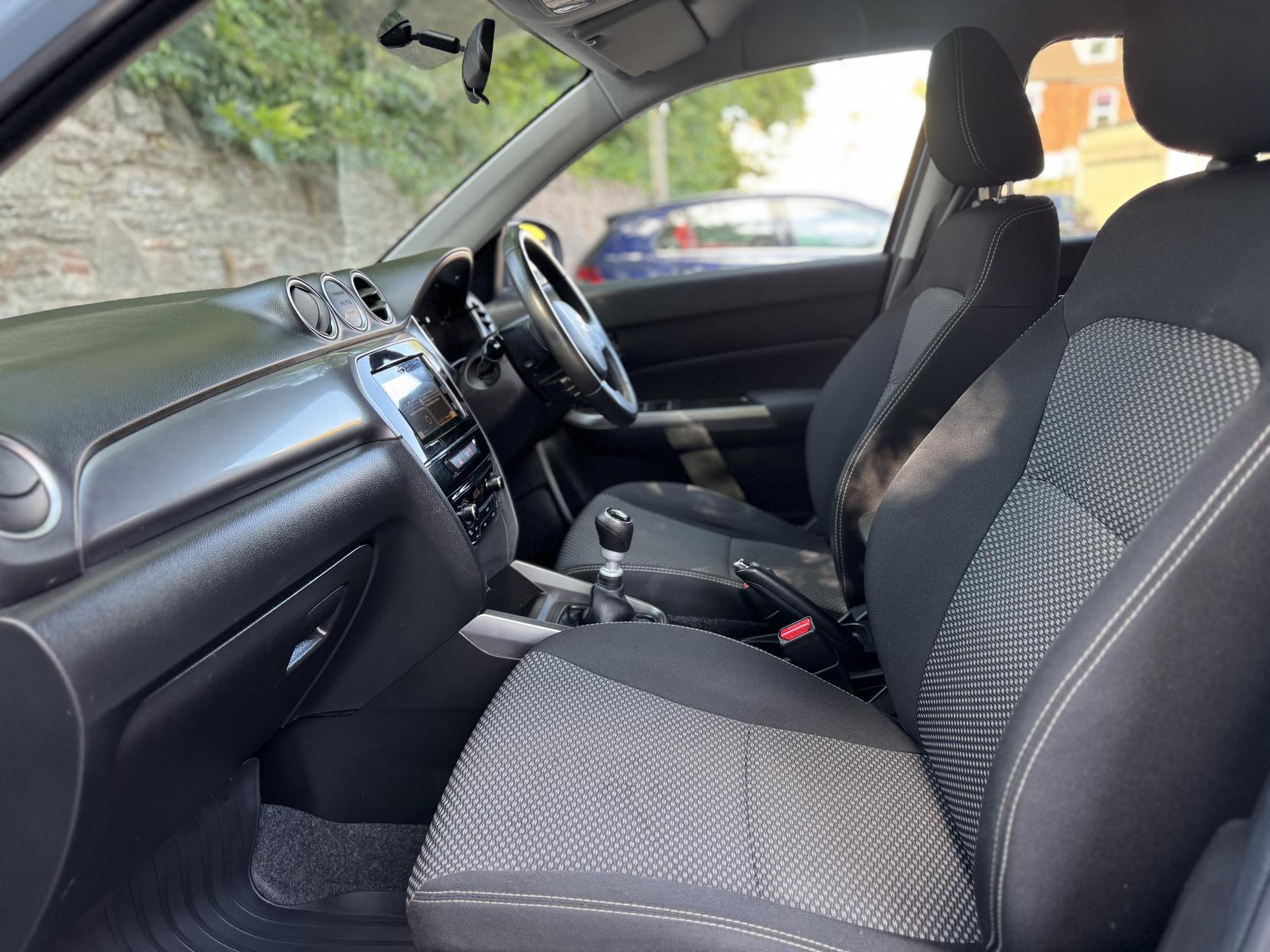 Suzuki Vitara 1.4 Boosterjet SZ-T SUV 5dr Petrol Manual Euro 6 (s/s) (140 ps)