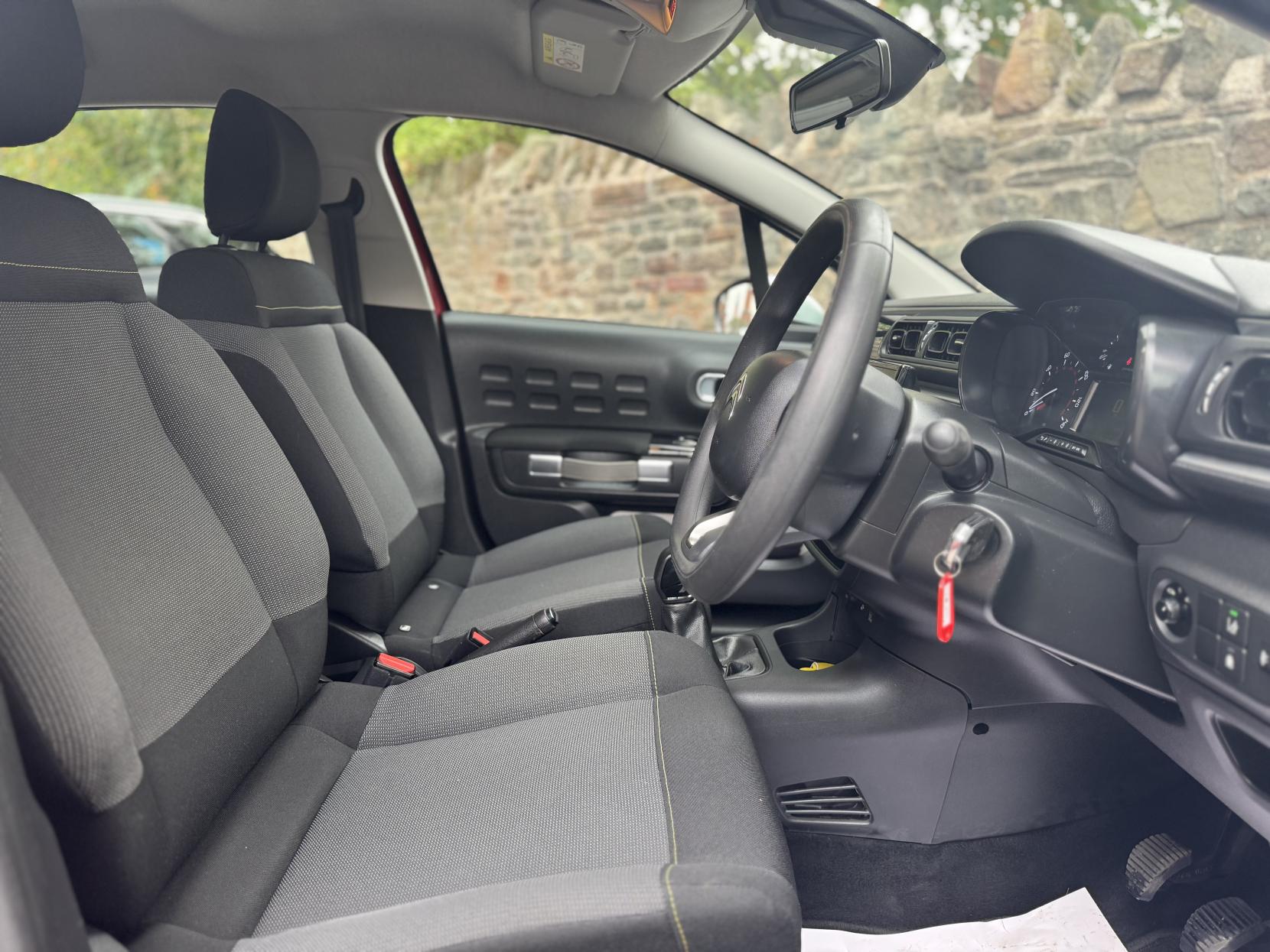 Citroen C3 1.2 PureTech Feel Hatchback 5dr Petrol Manual Euro 6 (82 ps)