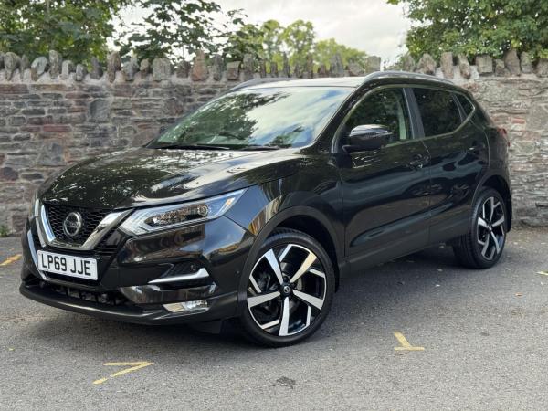 Nissan Qashqai 1.3 DIG-T Tekna SUV 5dr Petrol Manual Euro 6 (s/s) (140 ps)