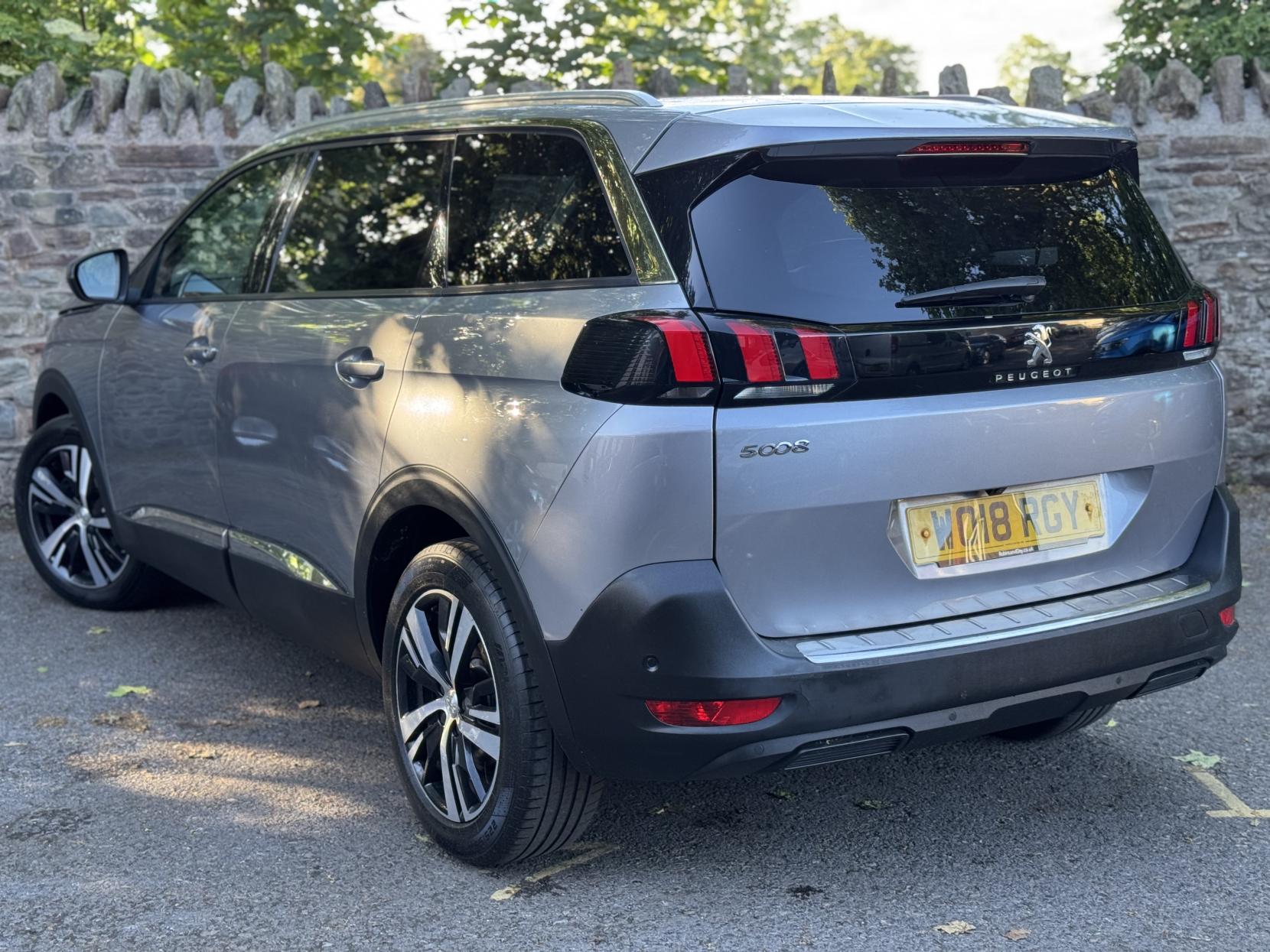 Peugeot 5008 1.2 PureTech GT Line SUV 5dr Petrol Manual Euro 6 (s/s) (130 ps)