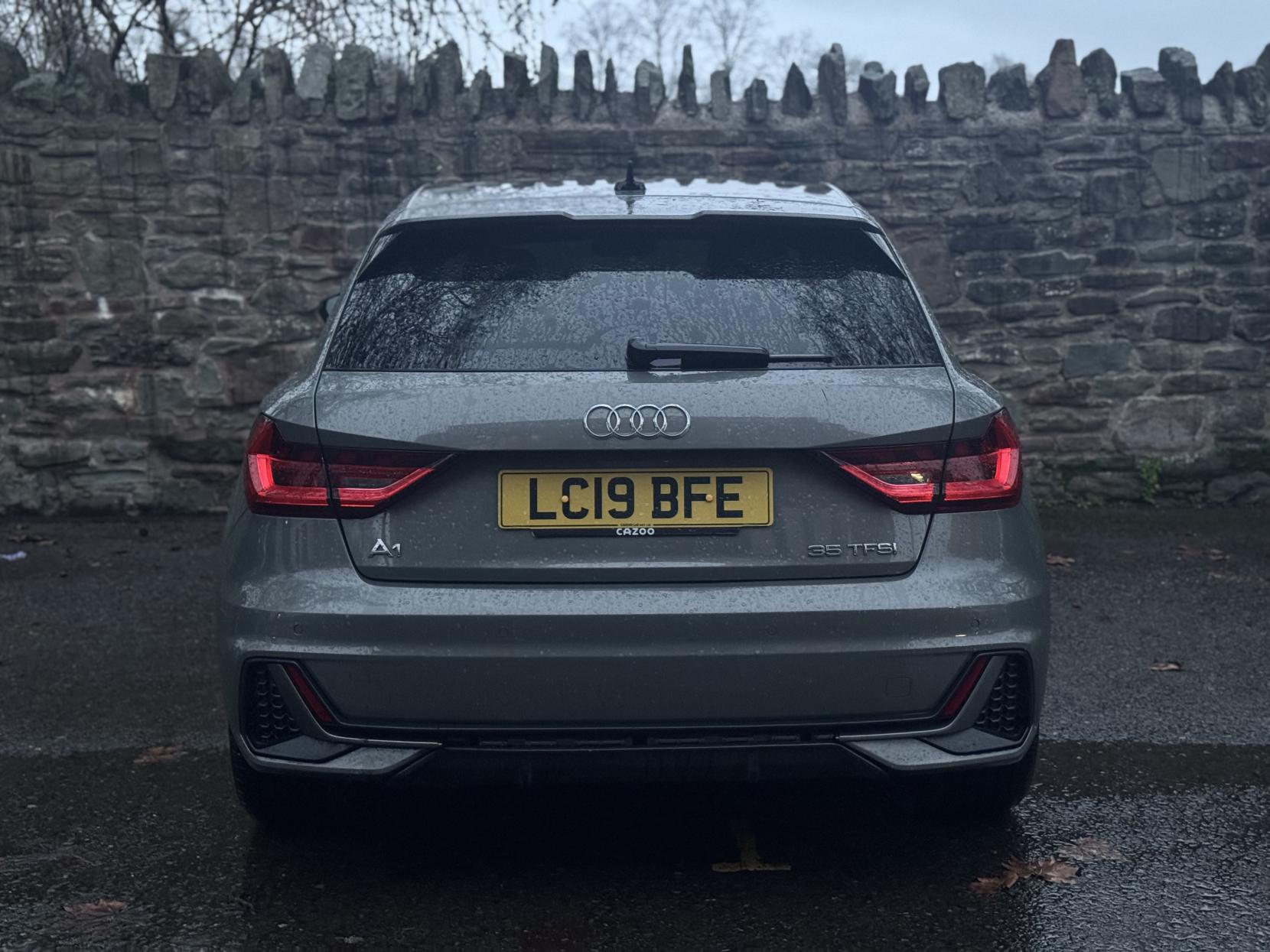 Audi A1 1.5 TFSI 35 S line Sportback 5dr Petrol Manual Euro 6 (s/s) (150 ps)