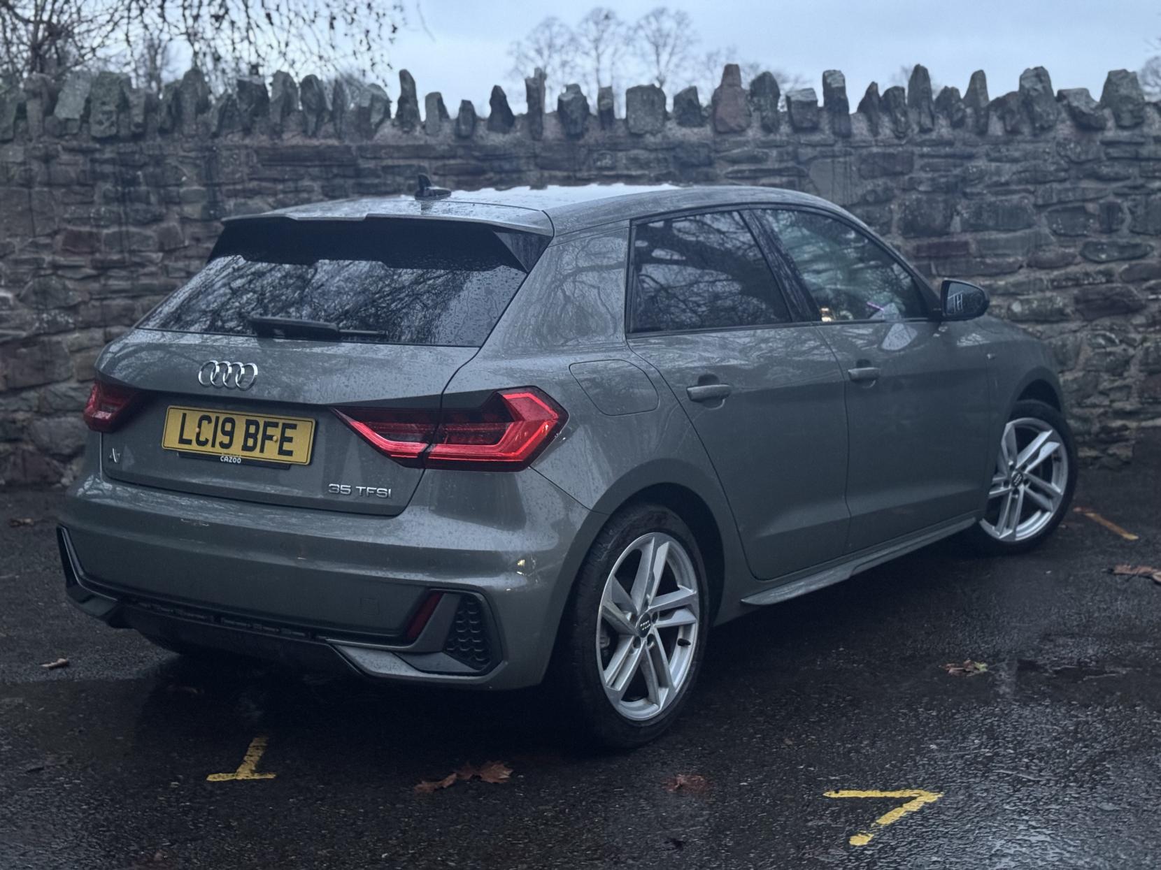 Audi A1 1.5 TFSI 35 S line Sportback 5dr Petrol Manual Euro 6 (s/s) (150 ps)