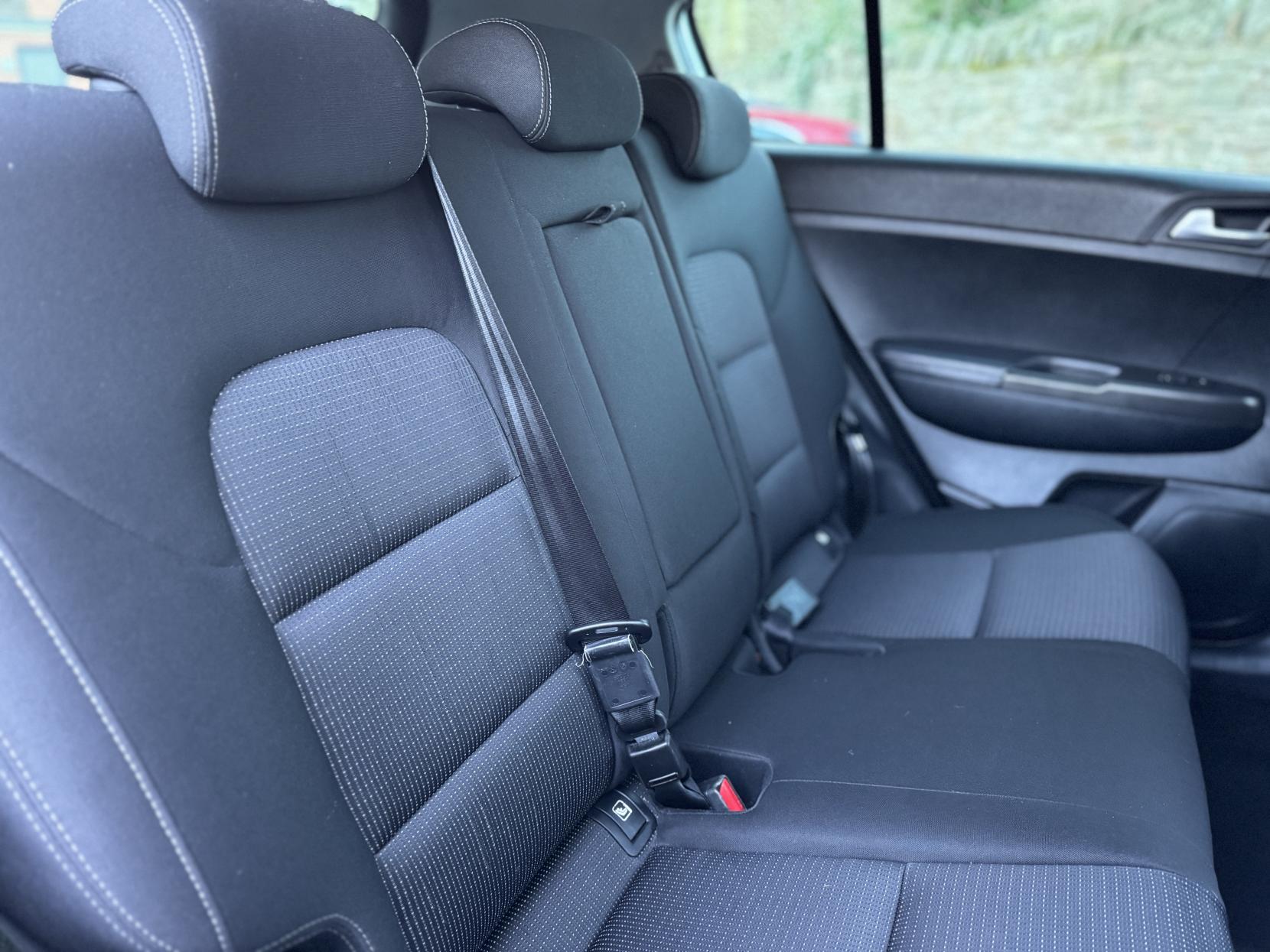 Kia Sportage 1.6 GDi 2 GPF SUV 5dr Petrol Manual Euro 6 (s/s) (130 bhp)