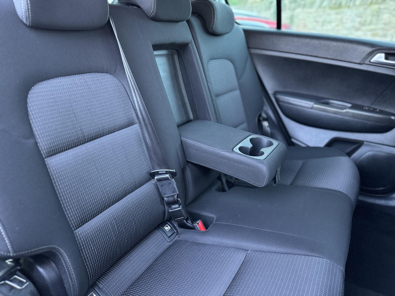 Kia Sportage 1.6 GDi 2 GPF SUV 5dr Petrol Manual Euro 6 (s/s) (130 bhp)