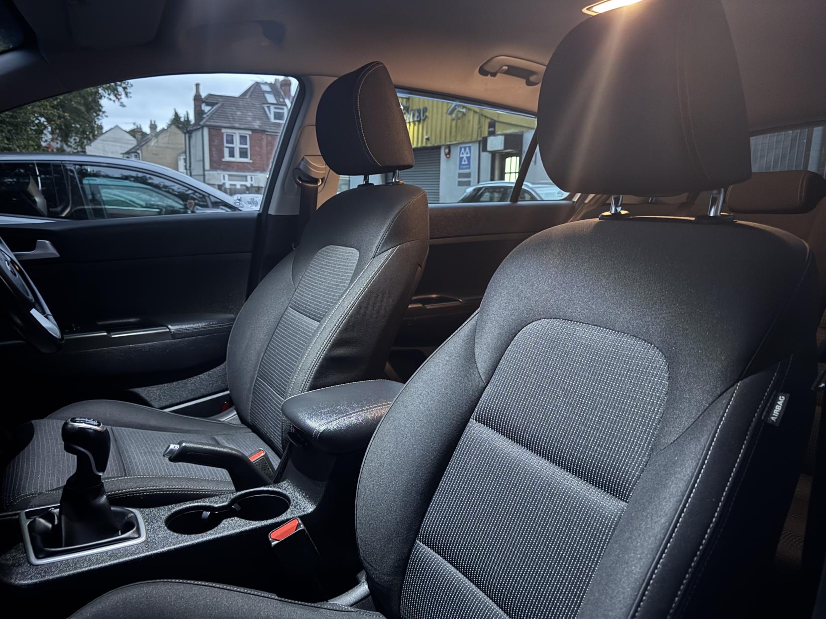 Kia Sportage 1.6 GDi 2 GPF SUV 5dr Petrol Manual Euro 6 (s/s) (130 bhp)