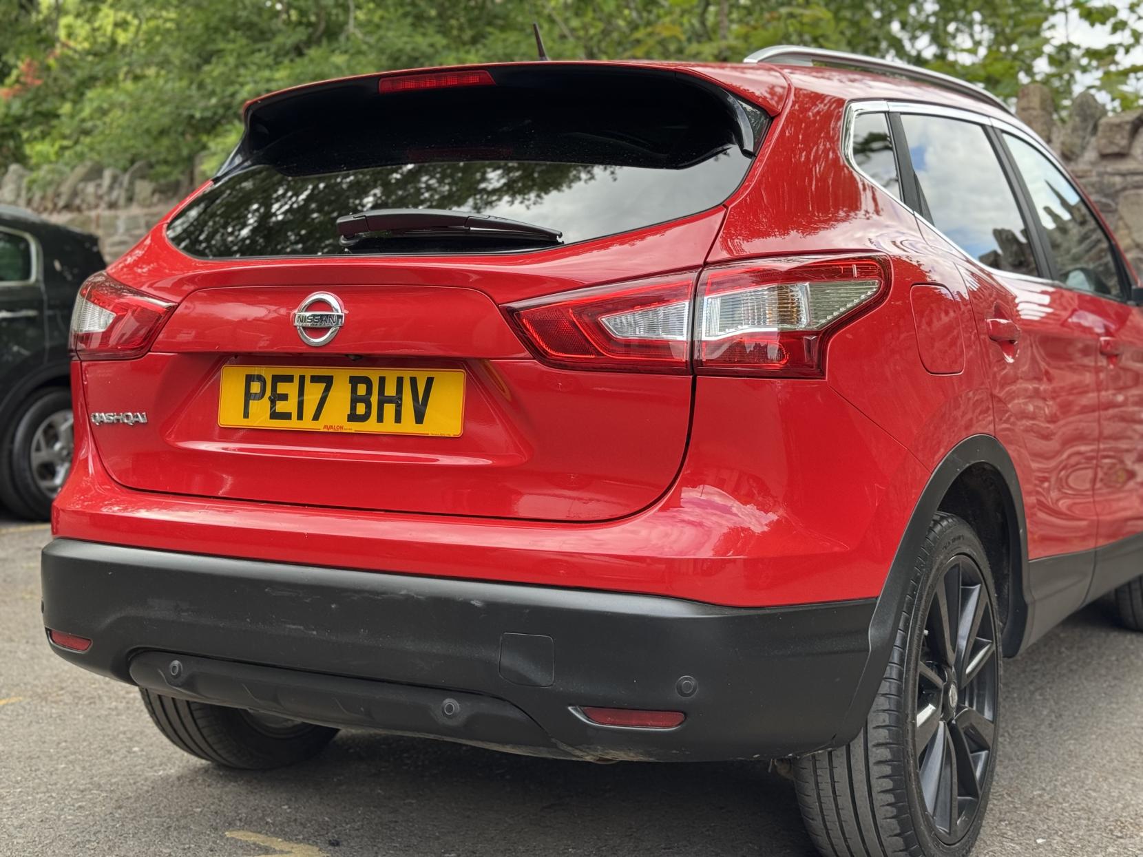 Nissan Qashqai 1.5 dCi Tekna SUV 5dr Diesel Manual 2WD Euro 6 (s/s) (110 ps)