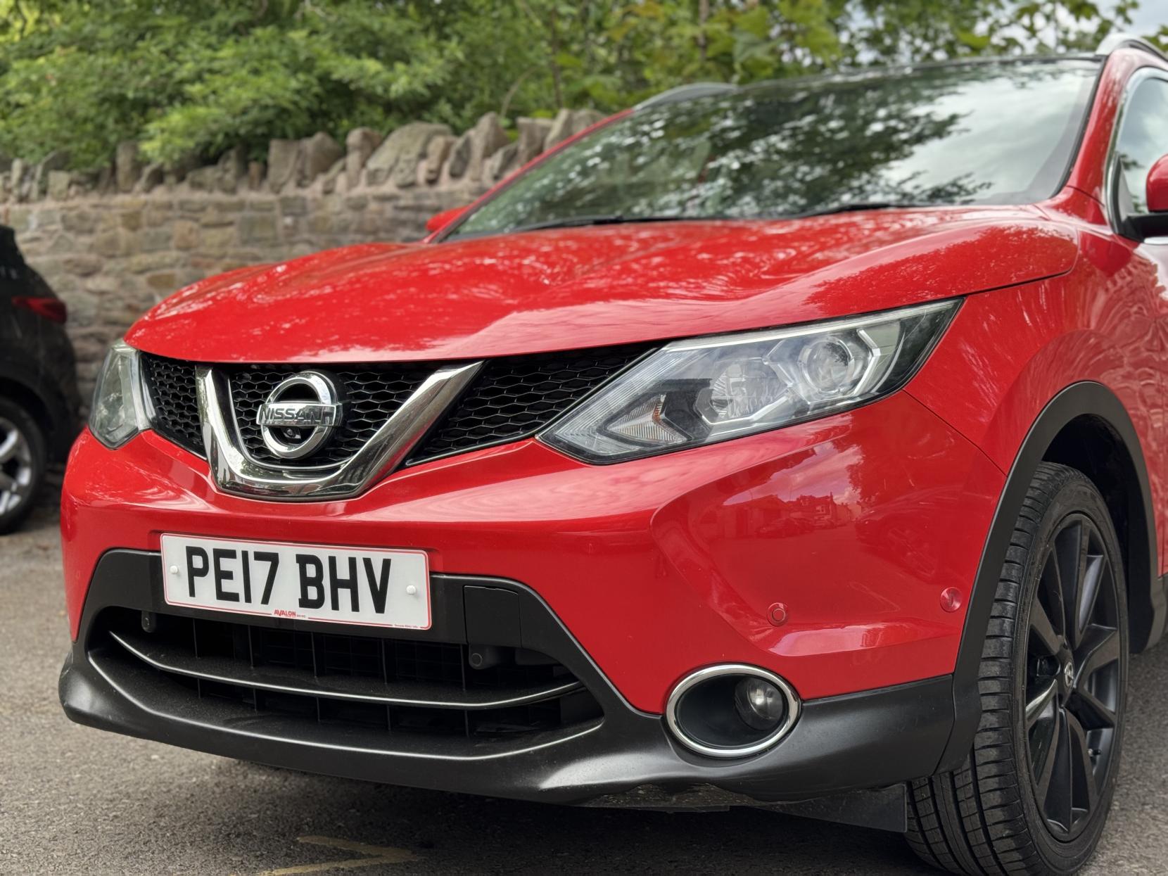 Nissan Qashqai 1.5 dCi Tekna SUV 5dr Diesel Manual 2WD Euro 6 (s/s) (110 ps)