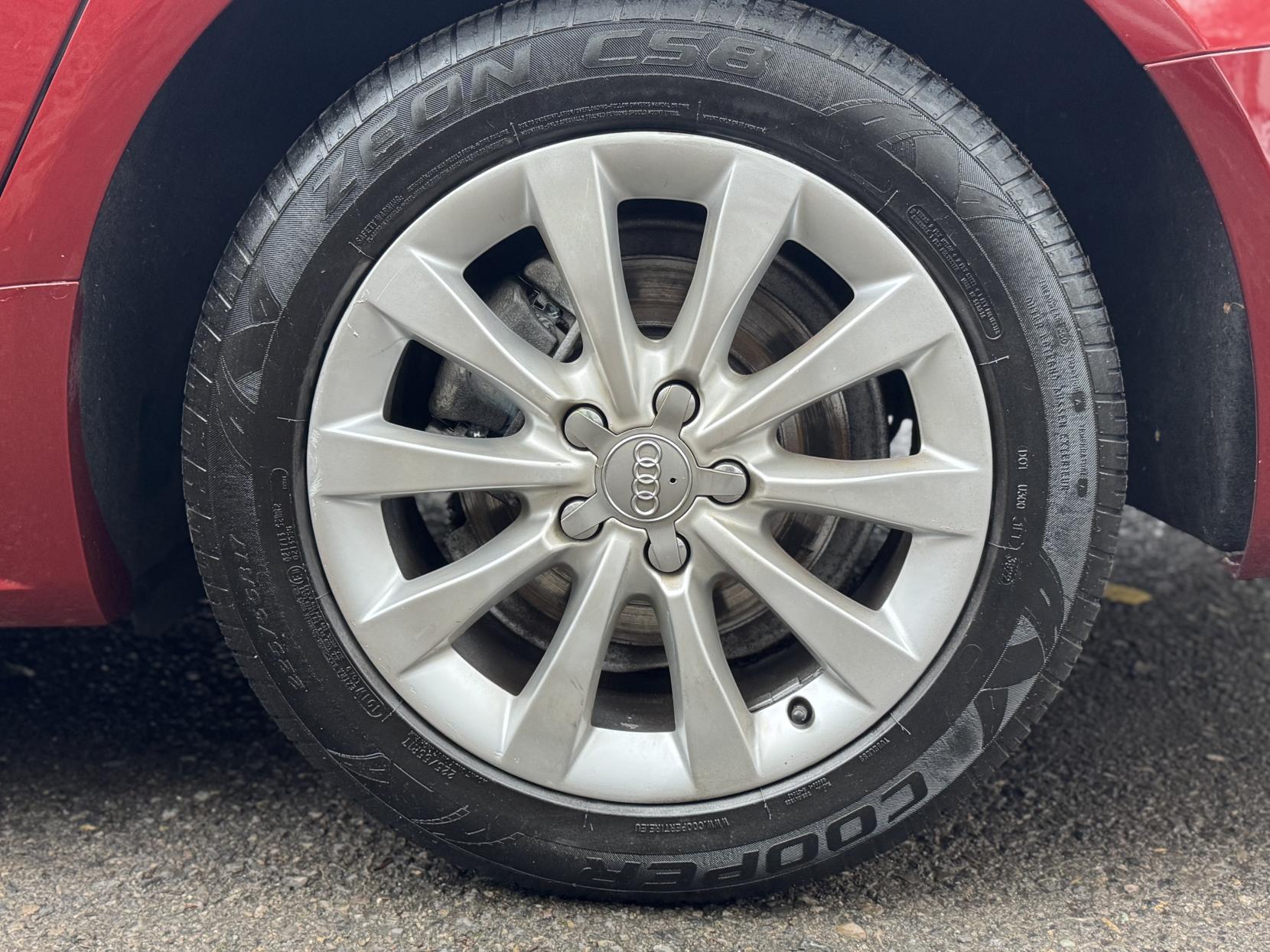 Audi A6 Saloon 2.0 TDI ultra SE Executive Saloon 4dr Diesel Manual Euro 6 (s/s) (190 ps)