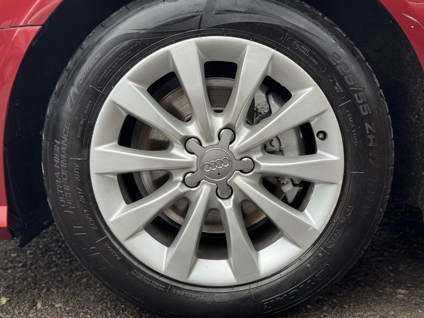 Audi A6 Saloon 2.0 TDI ultra SE Executive Saloon 4dr Diesel Manual Euro 6 (s/s) (190 ps)