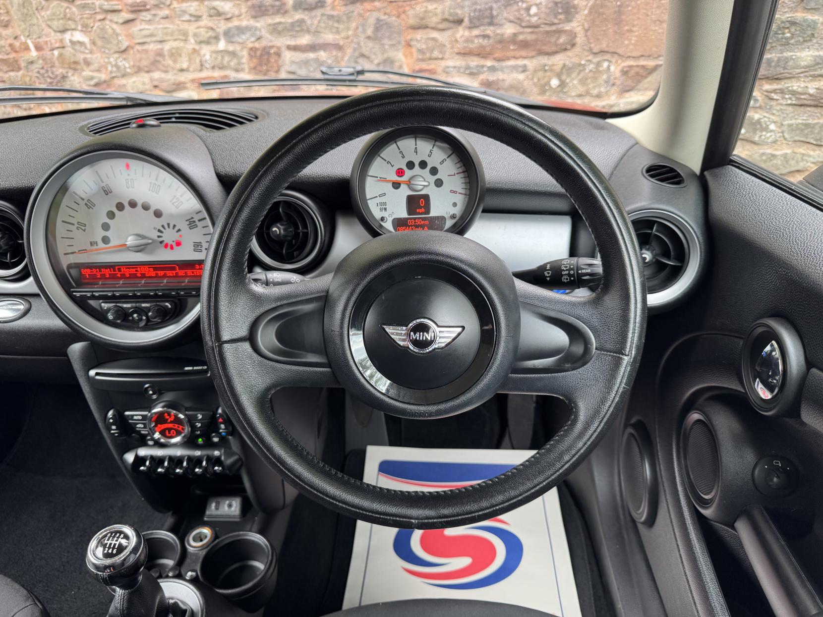 MINI Hatch 1.6 One Hatchback 3dr Petrol Manual Euro 5 (98 ps)