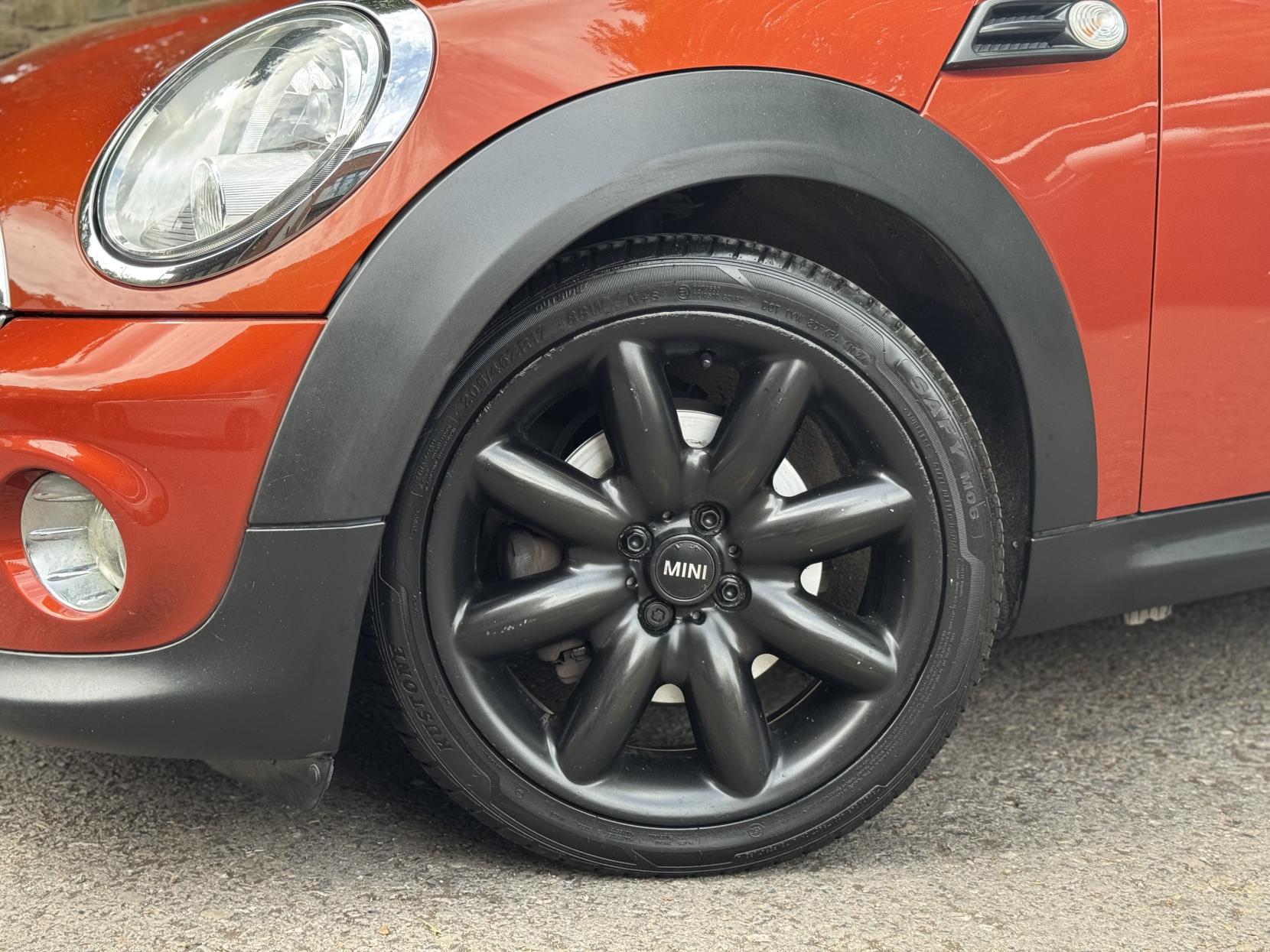 MINI Hatch 1.6 One Hatchback 3dr Petrol Manual Euro 5 (98 ps)