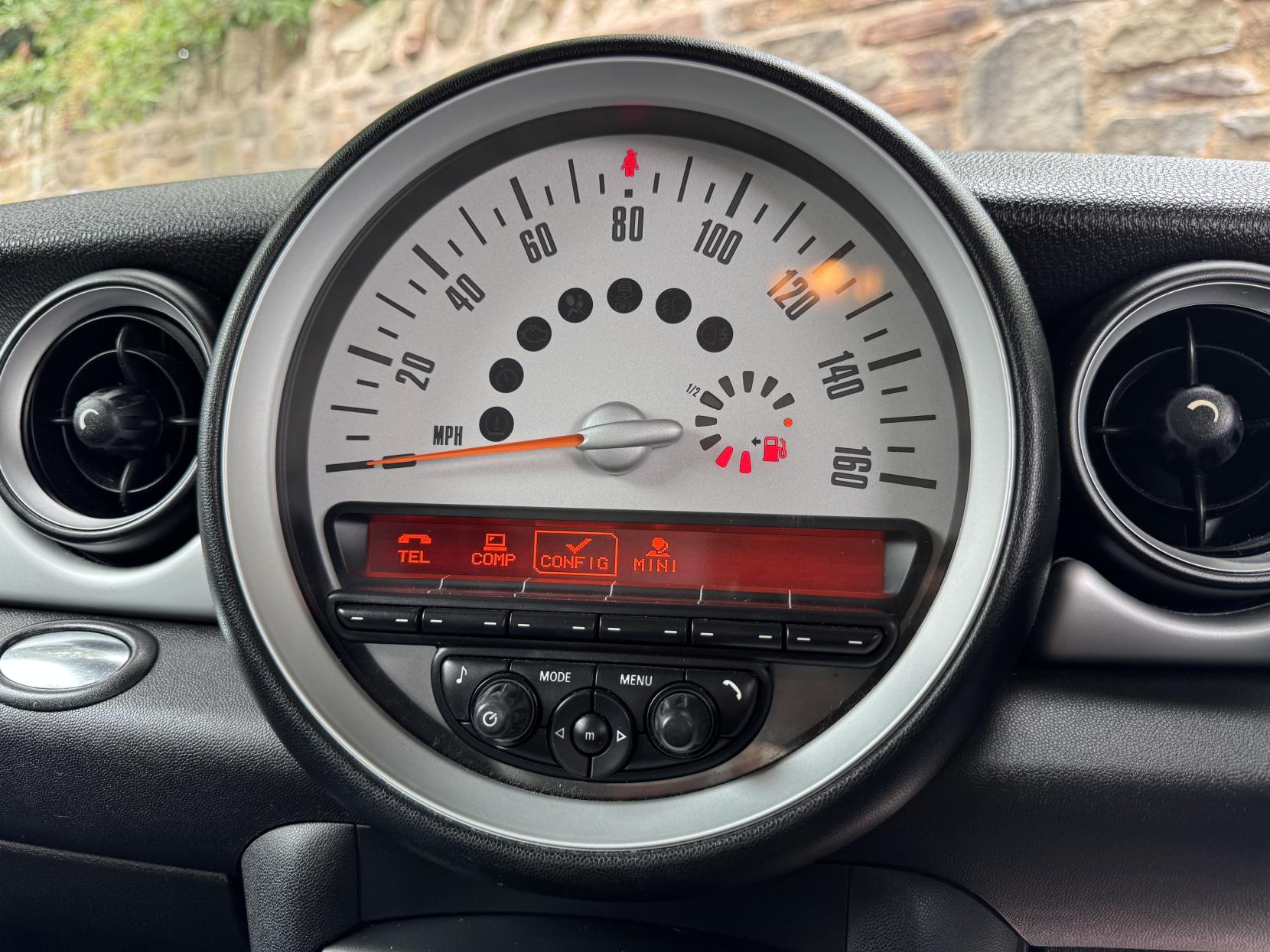 MINI Hatch 1.6 One Hatchback 3dr Petrol Manual Euro 5 (98 ps)