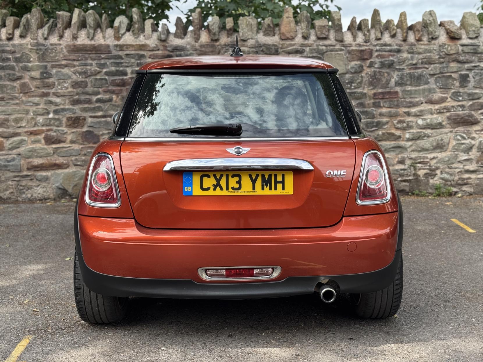 MINI Hatch 1.6 One Hatchback 3dr Petrol Manual Euro 5 (98 ps)