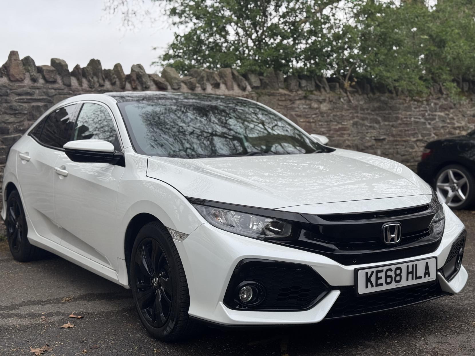 Honda Civic 1.0 VTEC Turbo EX Hatchback 5dr Petrol CVT Euro 6 (s/s) (126 ps)